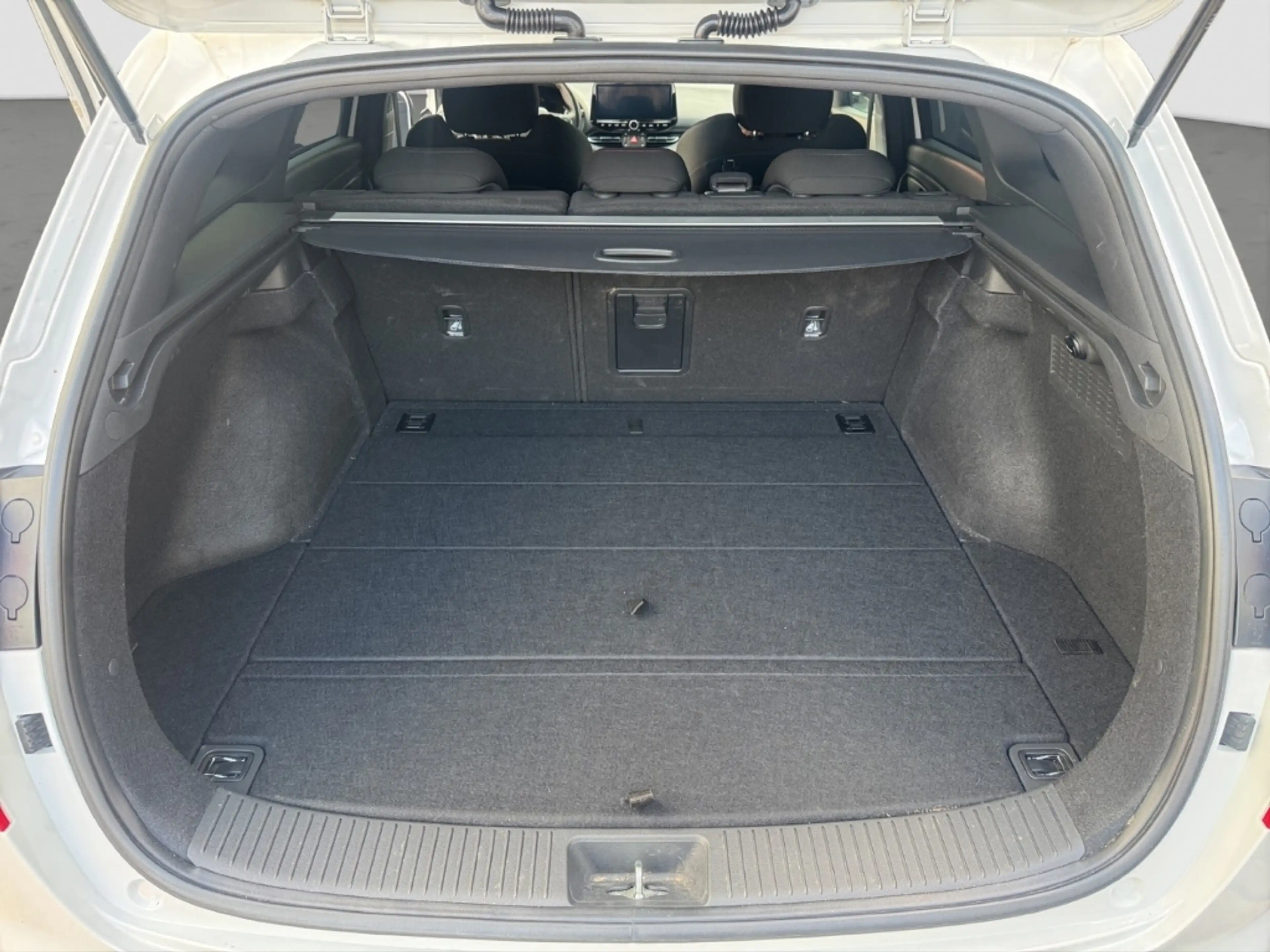 Hyundai i30 Kombi N-Line 1.5 T-GDi (48V) DCT *LED*CARPLAY*CAM* — photo 9