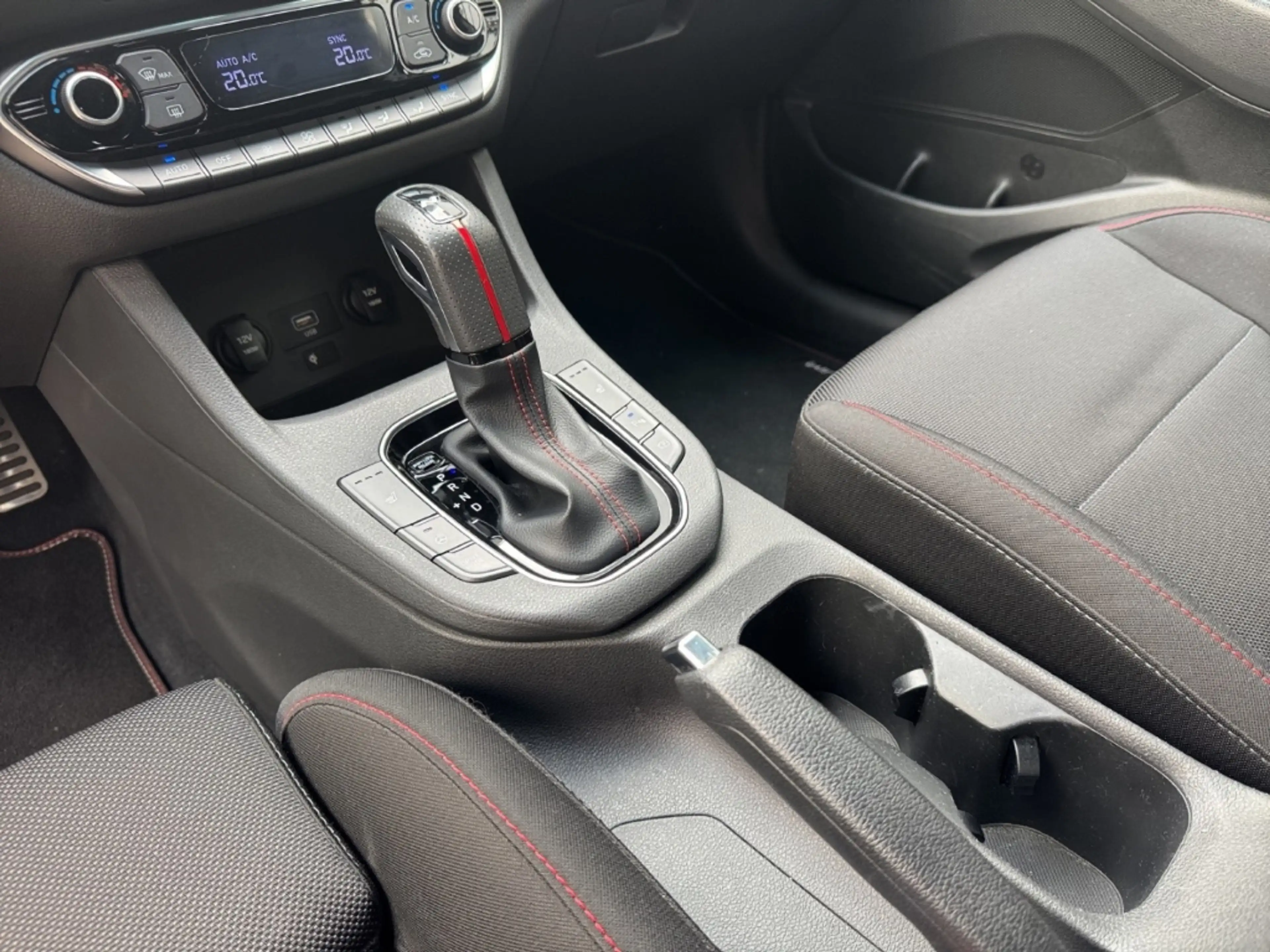 Hyundai i30 Kombi N-Line 1.5 T-GDi (48V) DCT *LED*CARPLAY*CAM* — photo 18