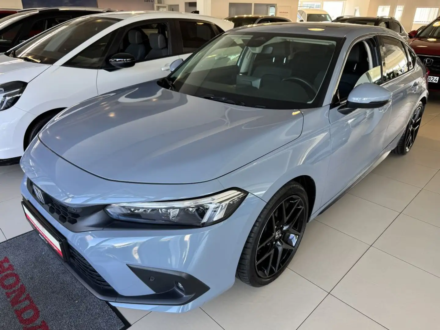Honda Civic e:HEV 2.0 i-MMD Hybrid Advance Grau - 2