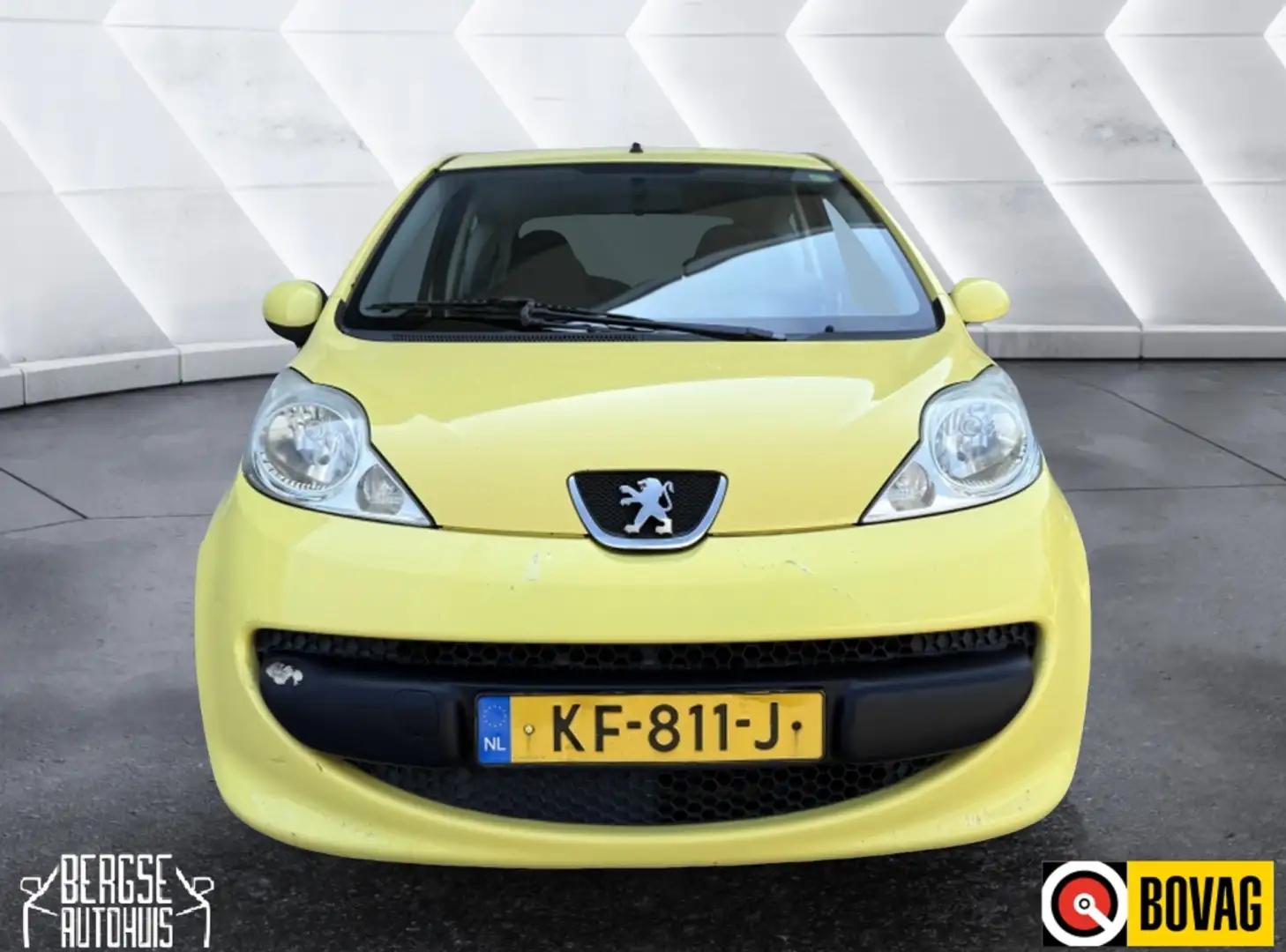 Peugeot 107 1.0 12V XS Elek. Ramen Airco Aux Jaune - 2