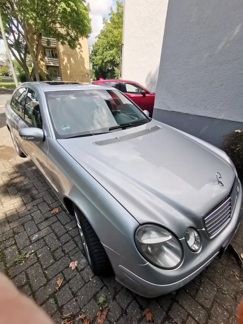 Mercedes-Benz E 200 E 200 CDI (211.004) Plateado - 2