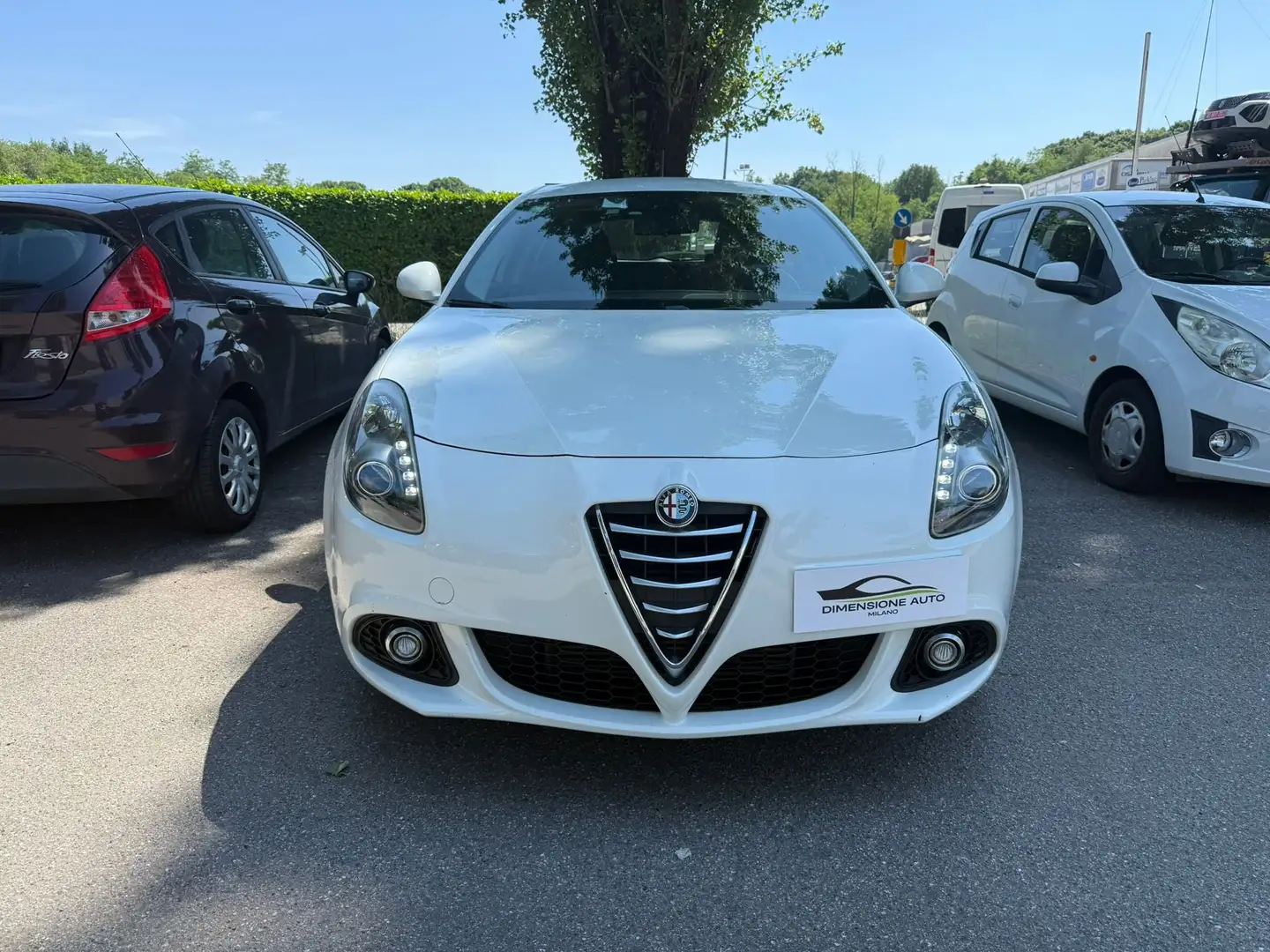 Alfa Romeo Giulietta Giulietta 1.4 t. Distinctive Gpl 120cv E6 Bílá - 2