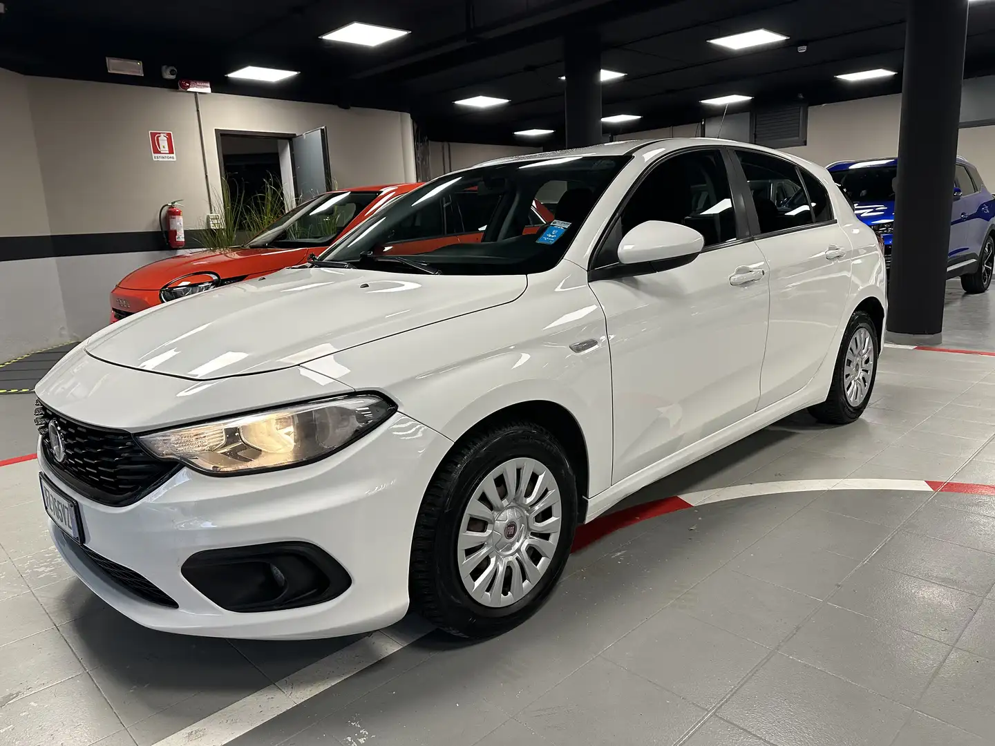 Fiat Tipo Tipo 5p 1.4 Easy 95cv my17 Bianco - 1