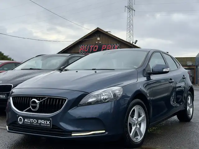 Volvo V40 2.0 D2 Eco Inscription Navi PDC LED Cruise EU6b