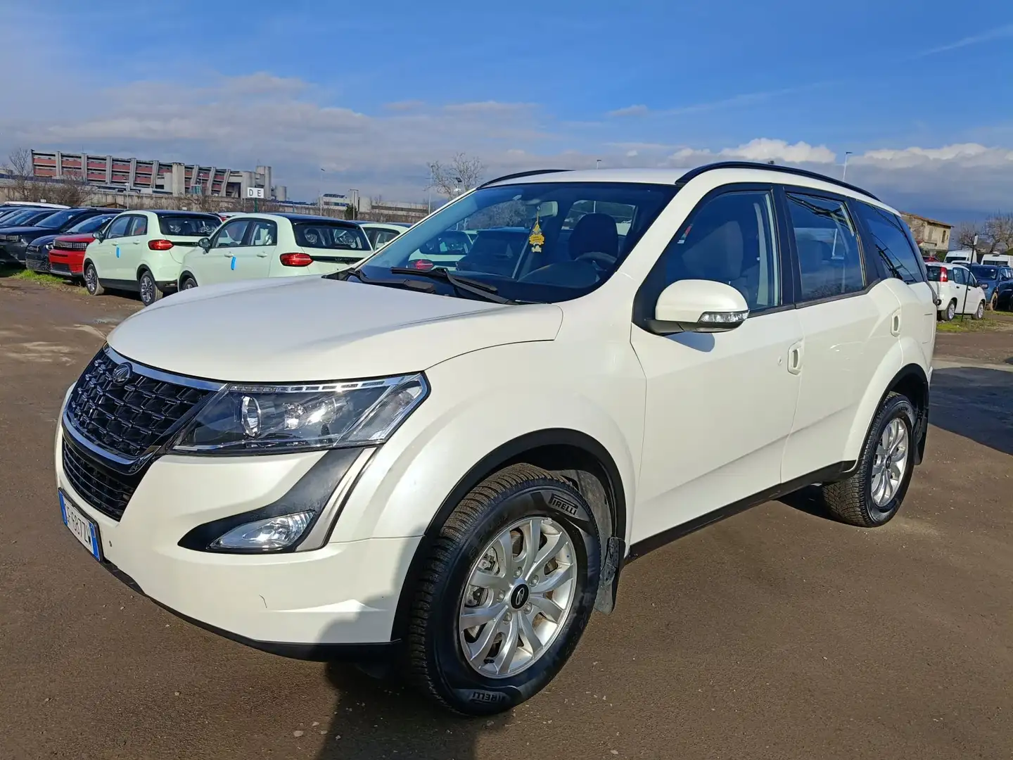 Mahindra XUV500 2.2 Diesel - 7 POSTI - 87.000KM Bianco - 1