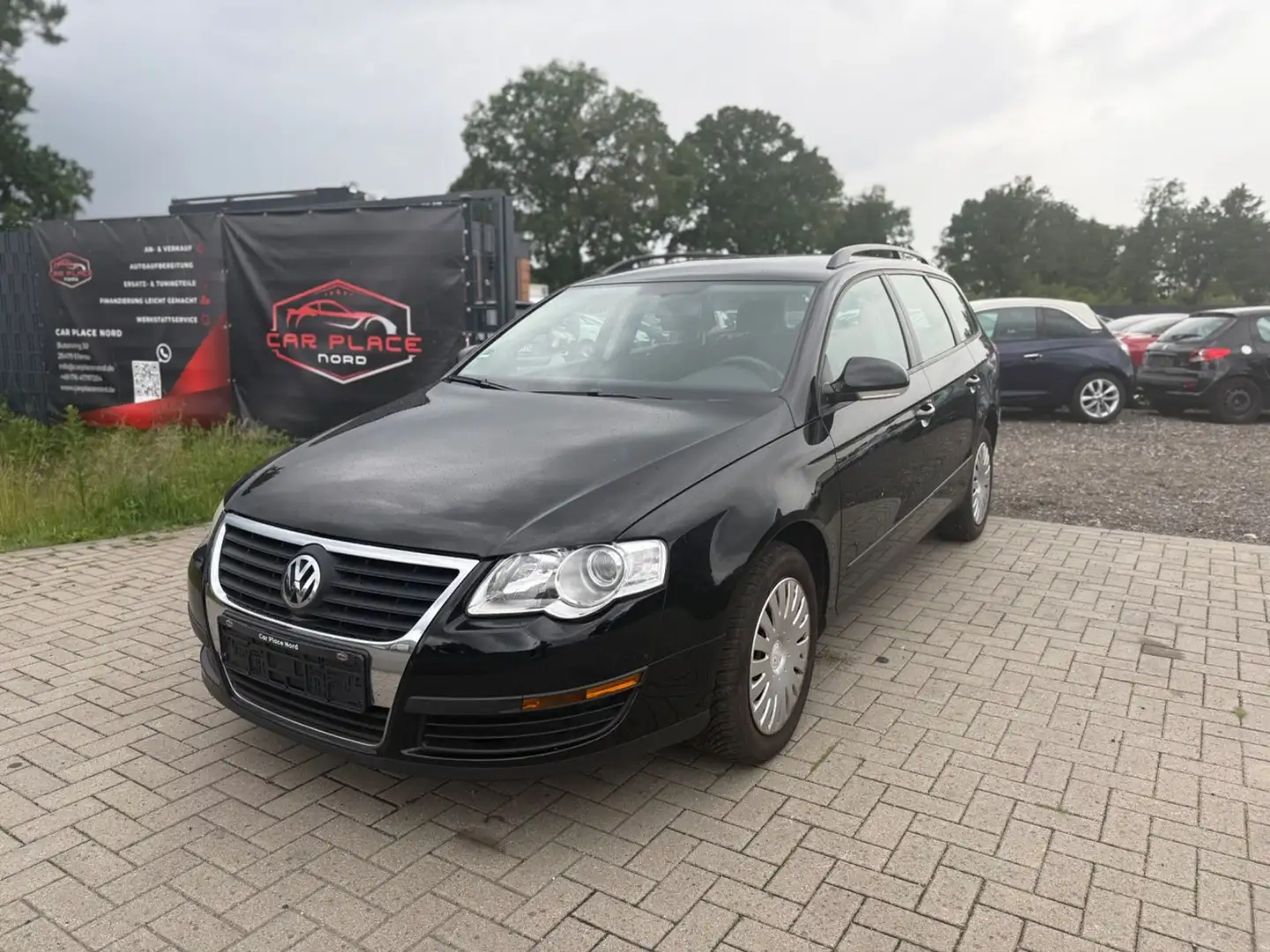 Volkswagen Passat Variant Trendline TÜV NEU/2. HAND/KLIMA Noir - 1