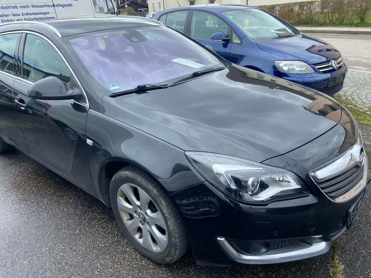 Opel Insignia Innovation Schwarz - 1
