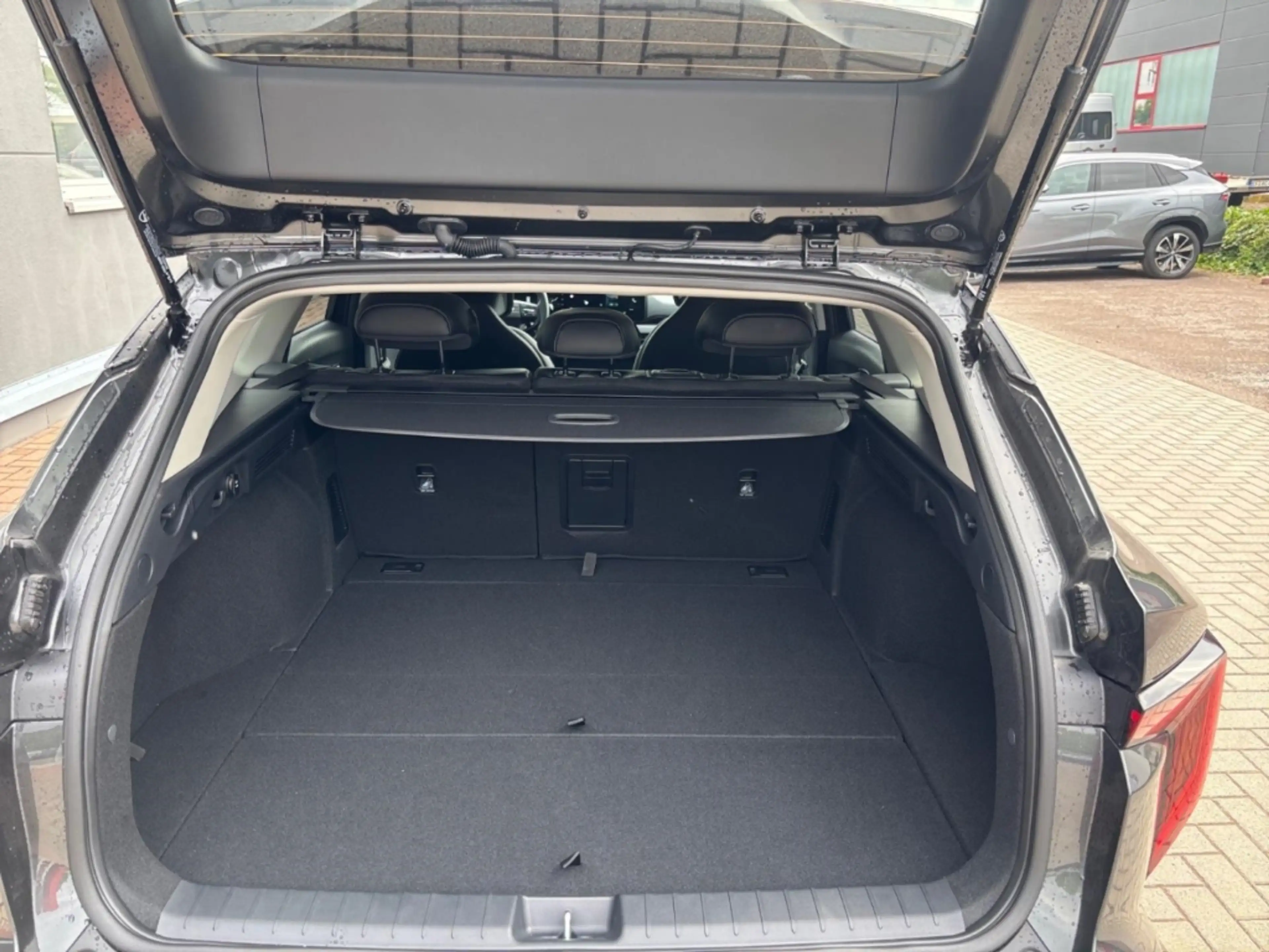 Kia K4 SW Vision 1.6T DCT7 Komfort Navi Kamera Privacy To — photo 14