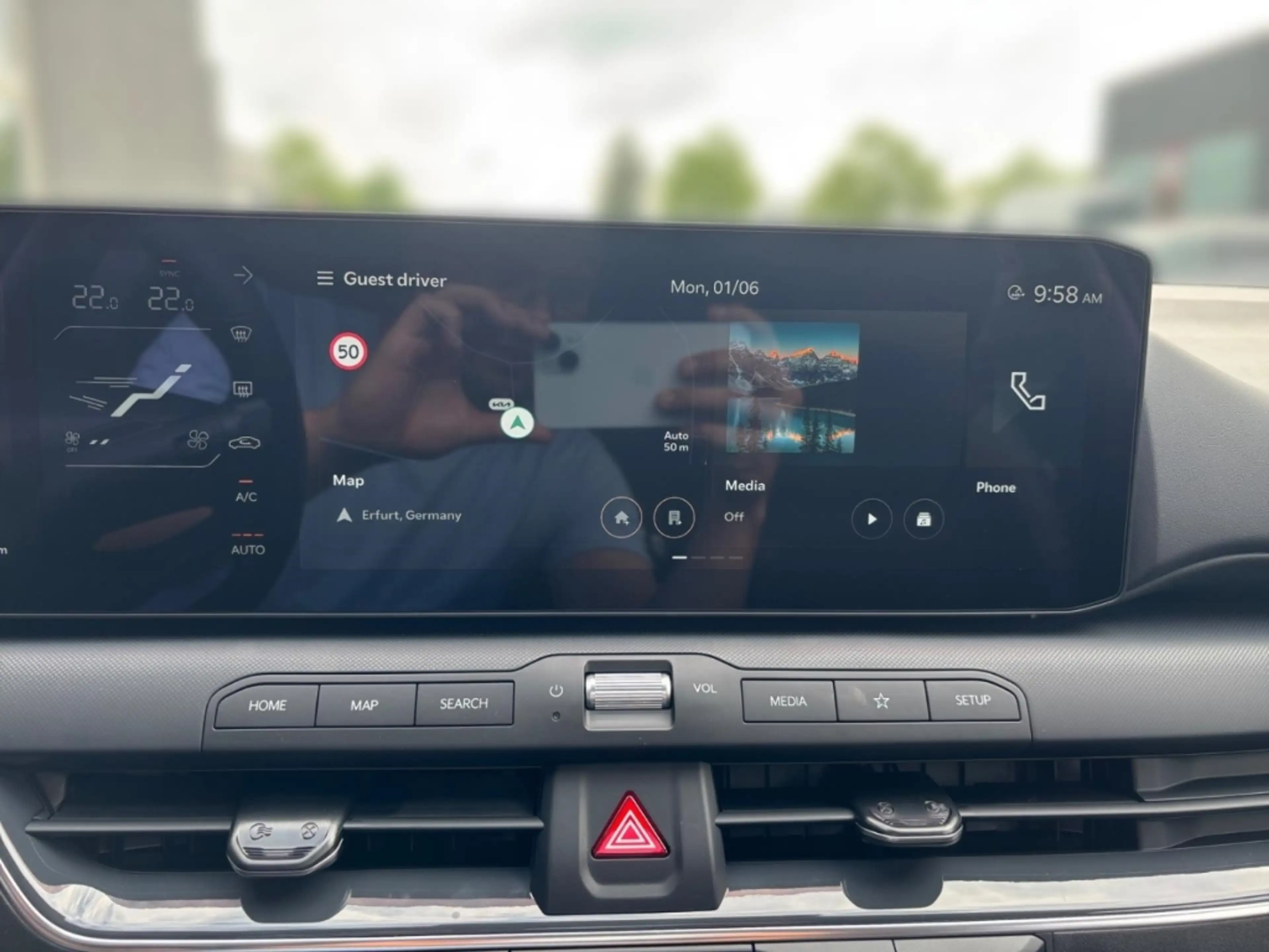 Kia K4 SW Vision 1.6T DCT7 Komfort Navi Kamera Privacy To — photo 11