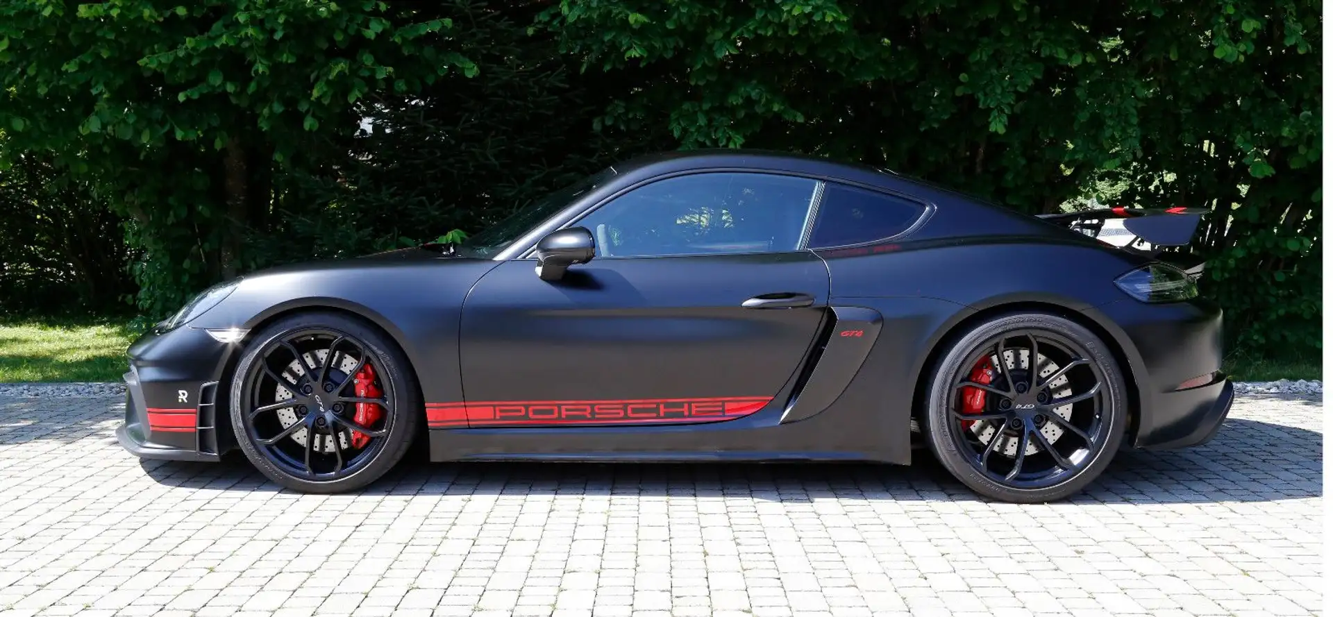Porsche Cayman 718 Cayman GT4 PDK,PDLS,BOSE,Chrono,AppleCarPlay Schwarz - 2