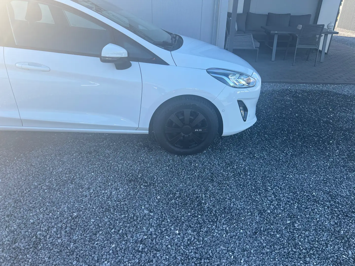 Ford Fiesta Automatik-Top Ausstattung-Garantie Weiß - 2