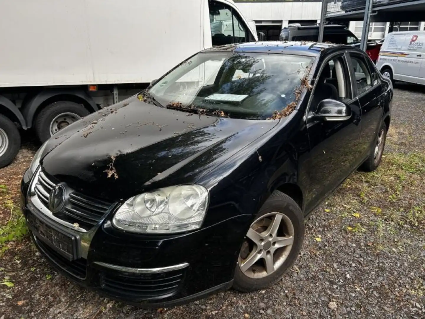 Volkswagen Jetta Comfortline 1.9TDI Nero - 1