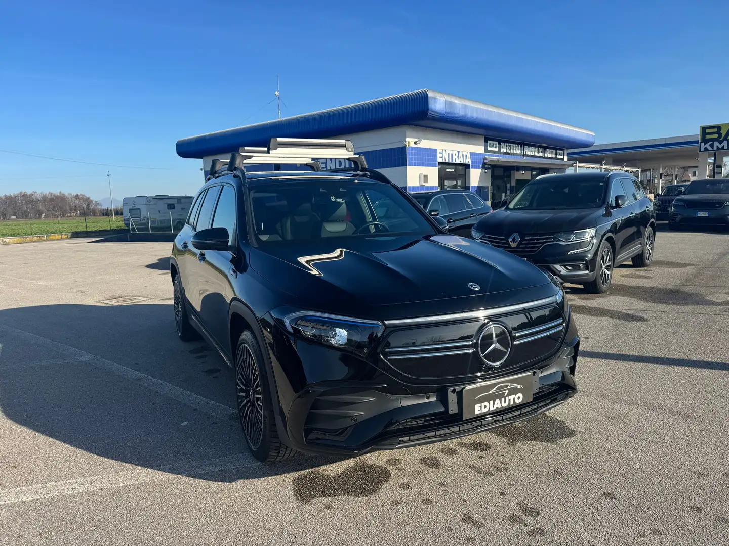 Mercedes-Benz EQB 300 - X243 2021 Premium Plus 4matic Noir - 1