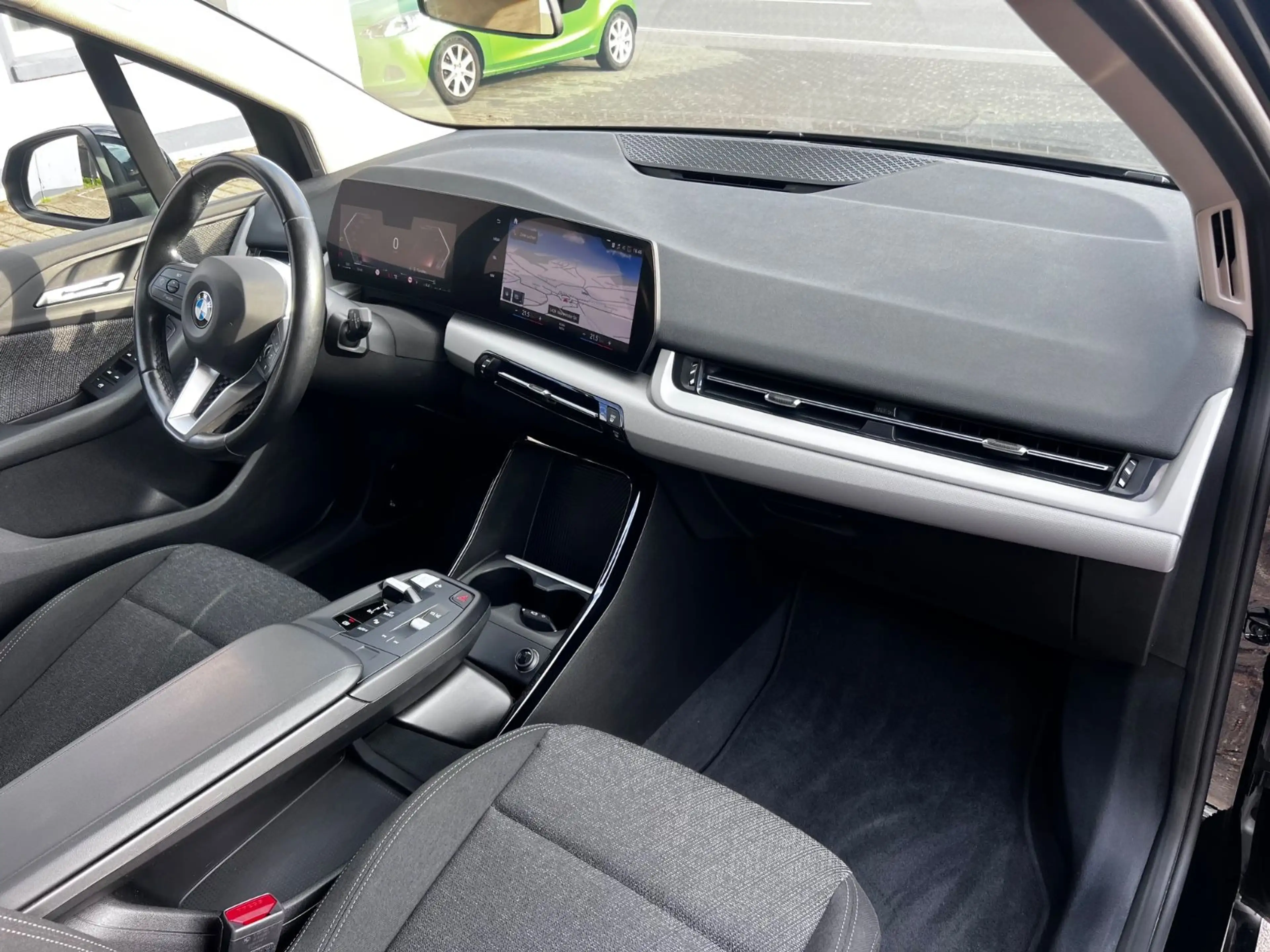 BMW 216 Aut. Navi LED Kamera — photo 12