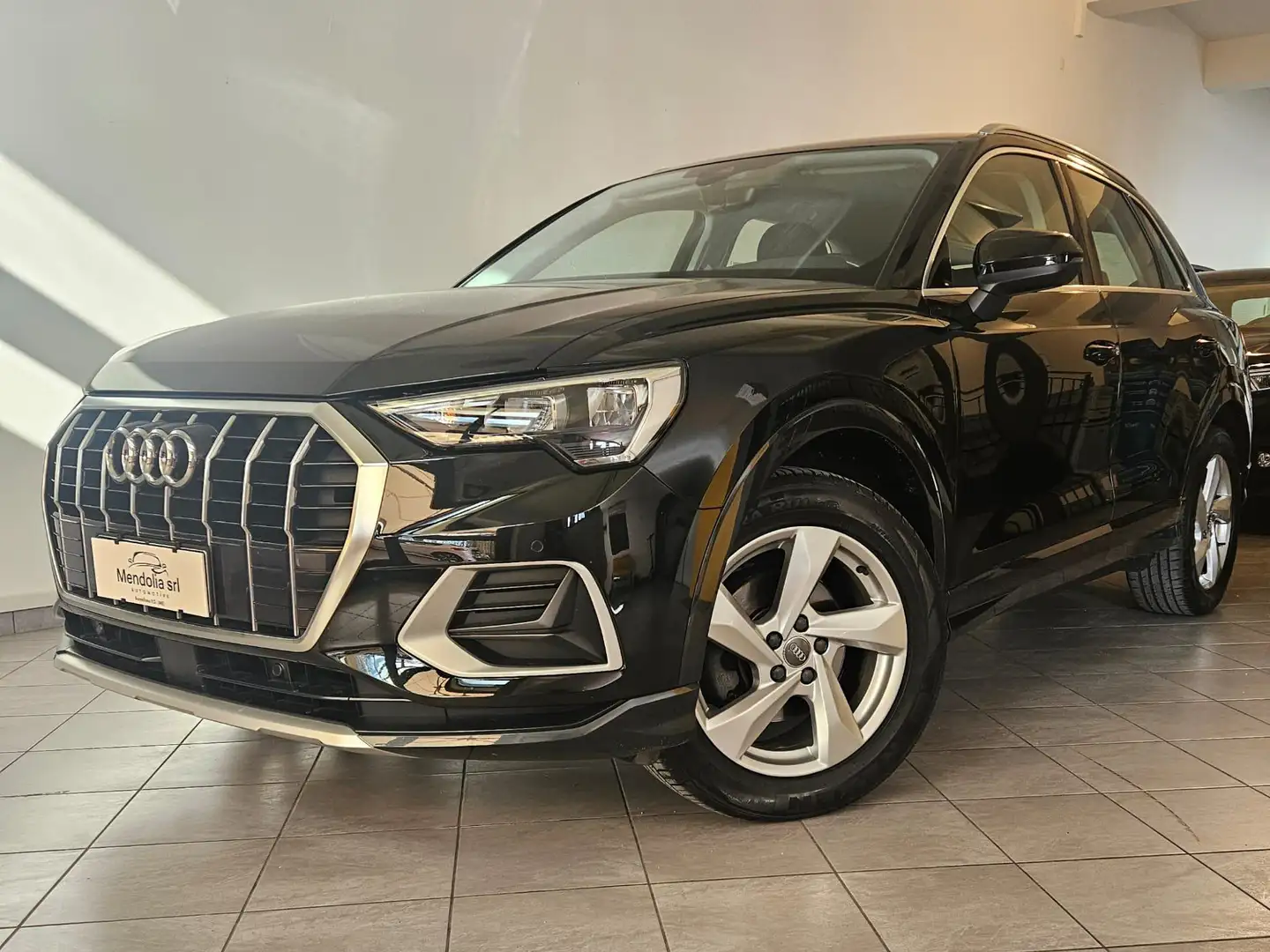 Audi Q3 Q3 II 2018 35 2.0 tdi Business Advanced s-tronic Nero - 1
