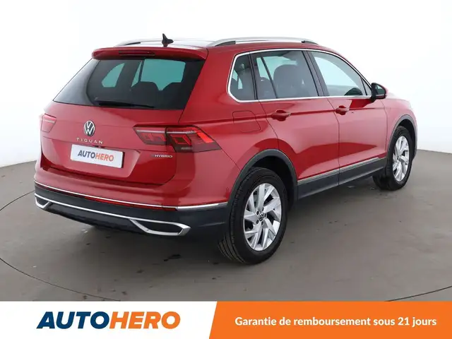 Volkswagen Tiguan view 6