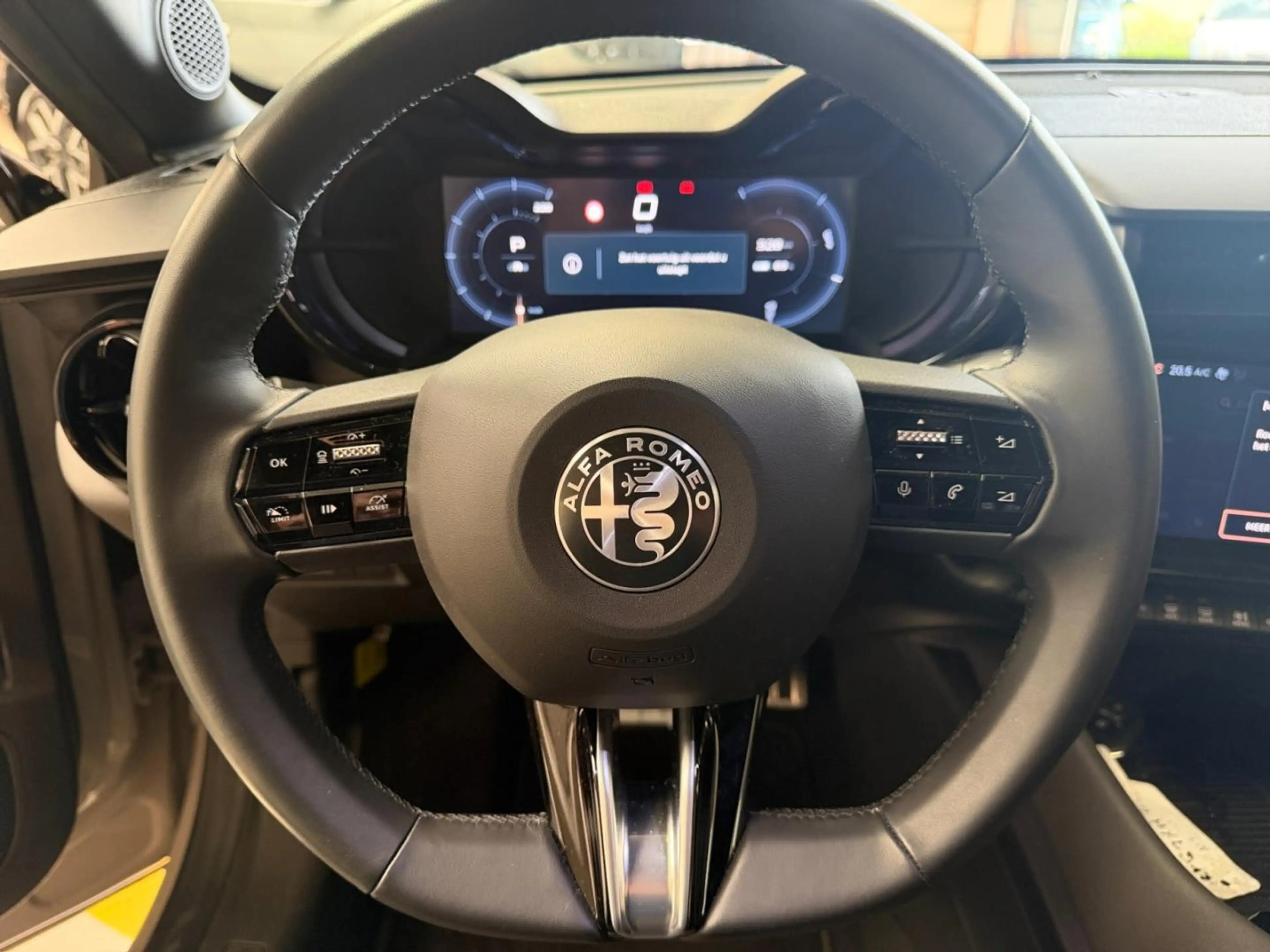 Alfa Romeo Junior Elettrica — photo 11