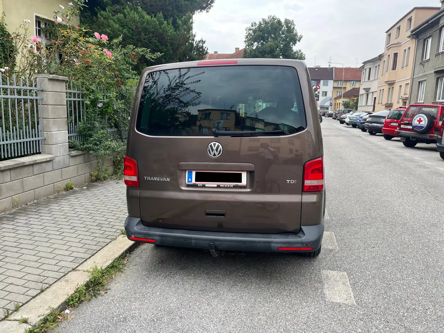 Volkswagen T5 Braun - 2