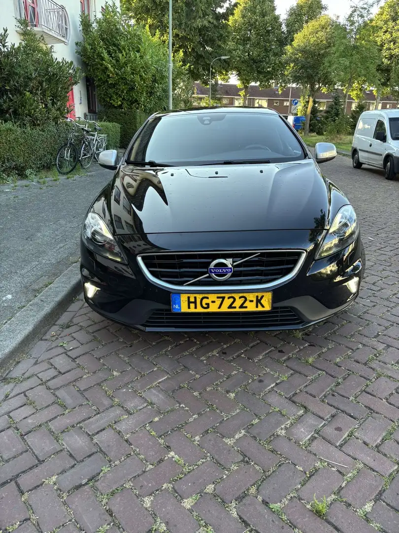 Volvo V40 2.0 D2 R-Design Bns Zwart - 1