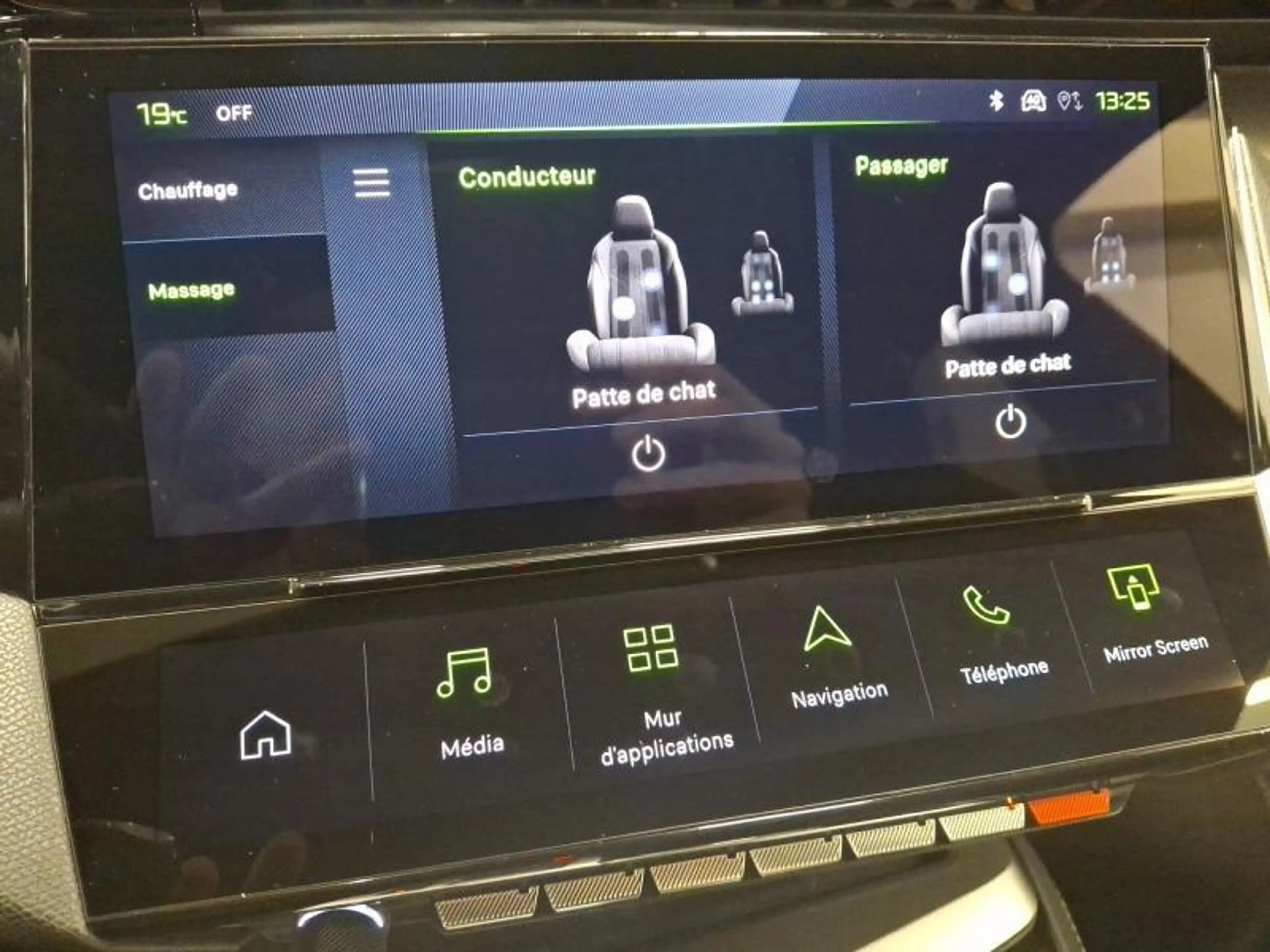 Peugeot 408 GT EXCLUSIVE — photo 12