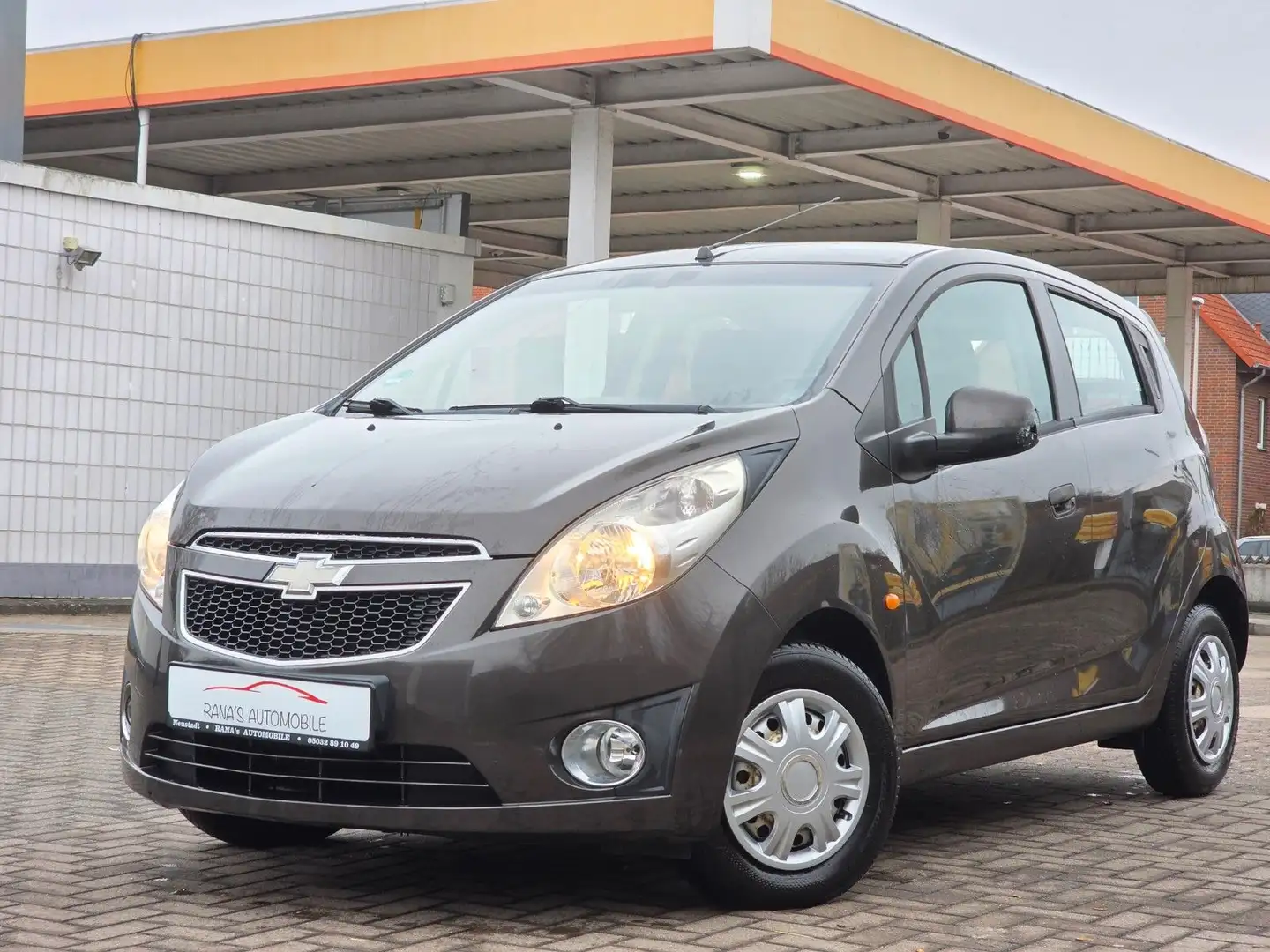 Chevrolet Spark LS Braun - 1