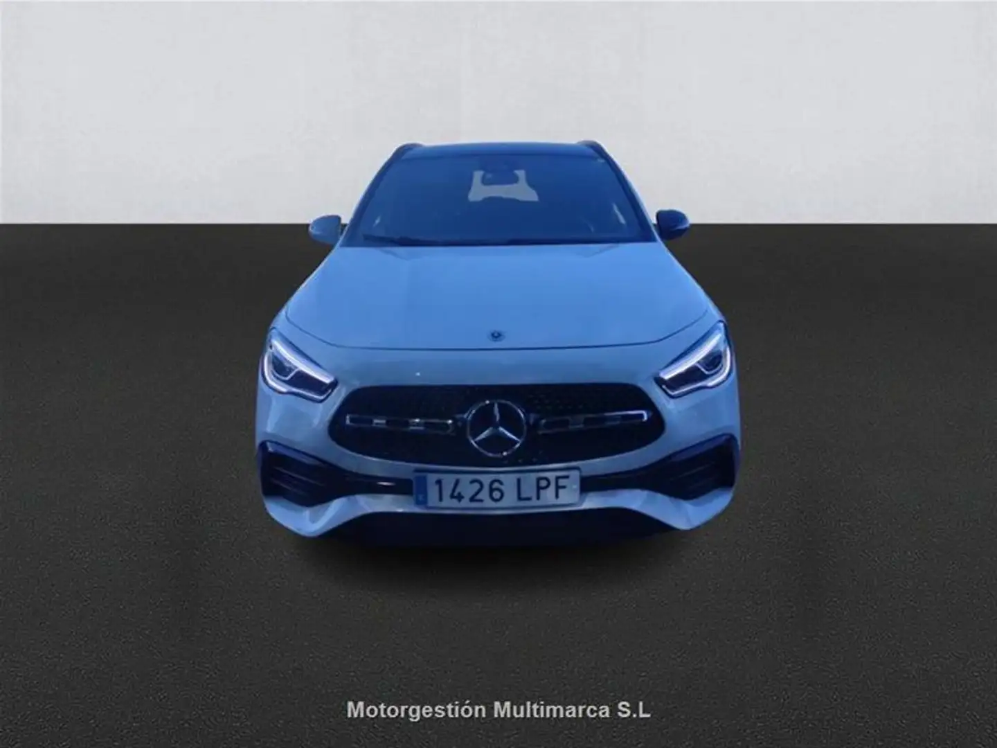 Mercedes-Benz GLA 200 D - 2
