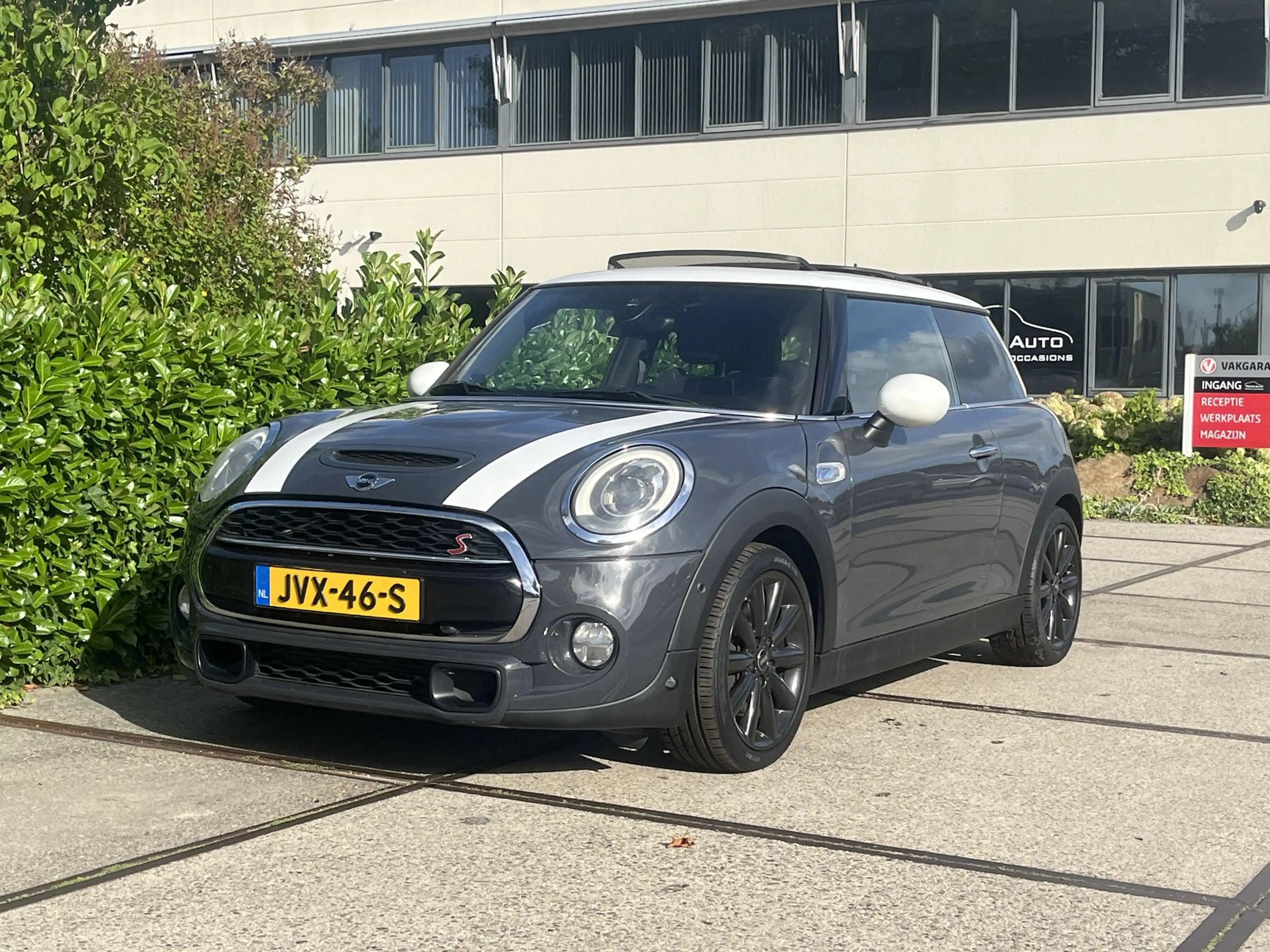 MINI Cooper SD 3-Deurs 2.0 | pano | John cooper works | Harman Ka