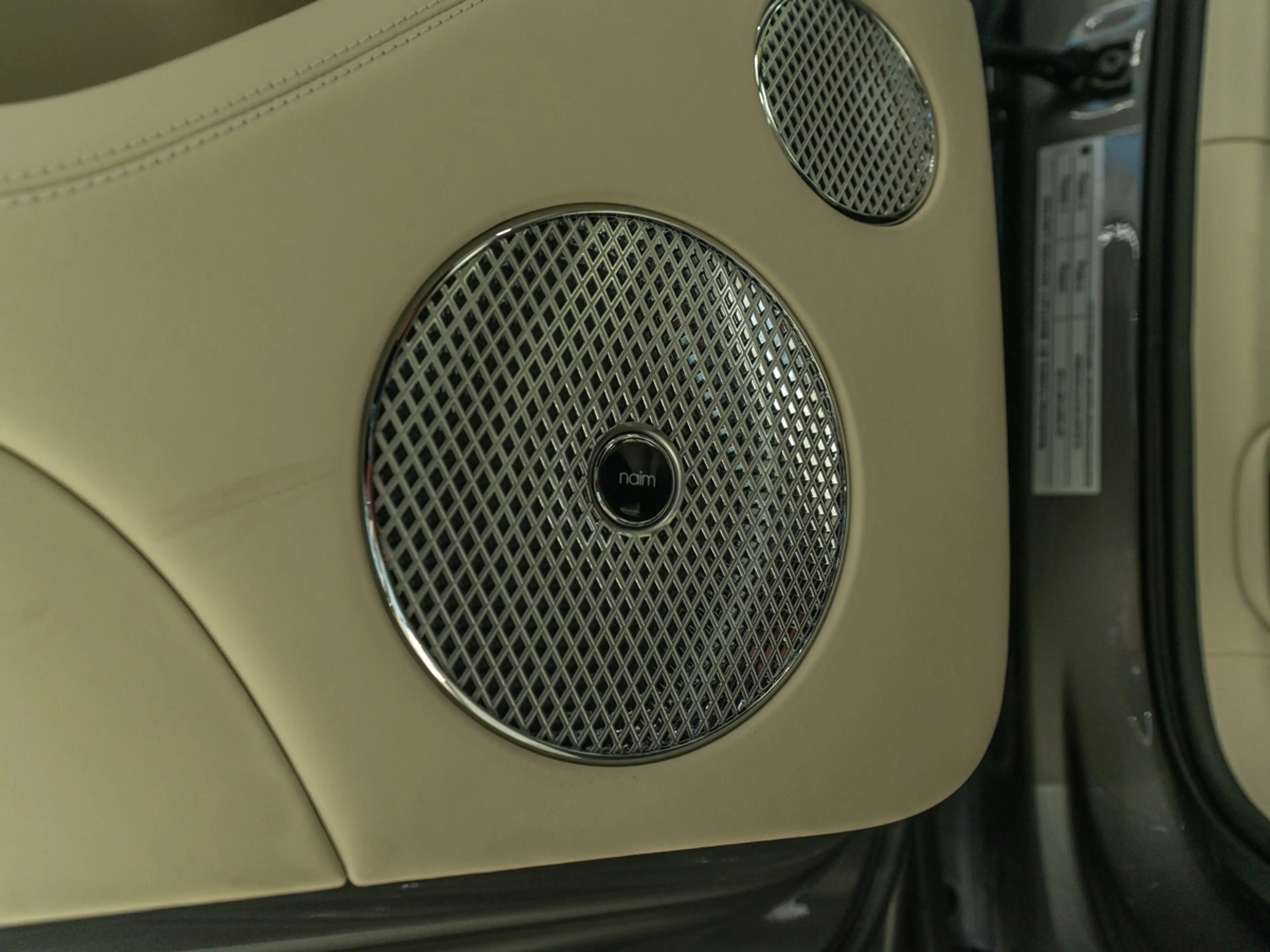 Bentley Bentayga Atelier | MY26 | Bentley Nürnberg — photo 12