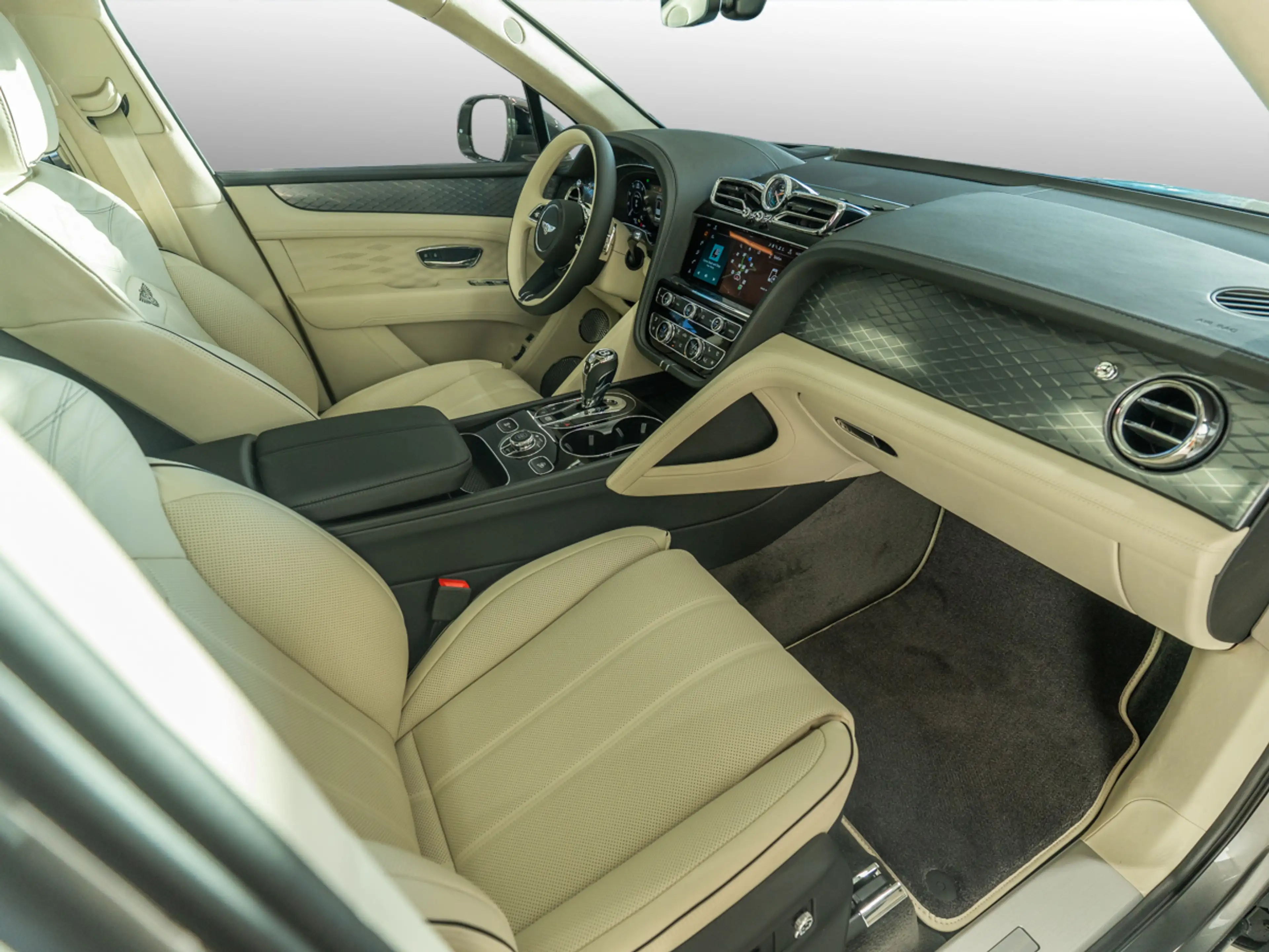 Bentley Bentayga Atelier | MY26 | Bentley Nürnberg — photo 2
