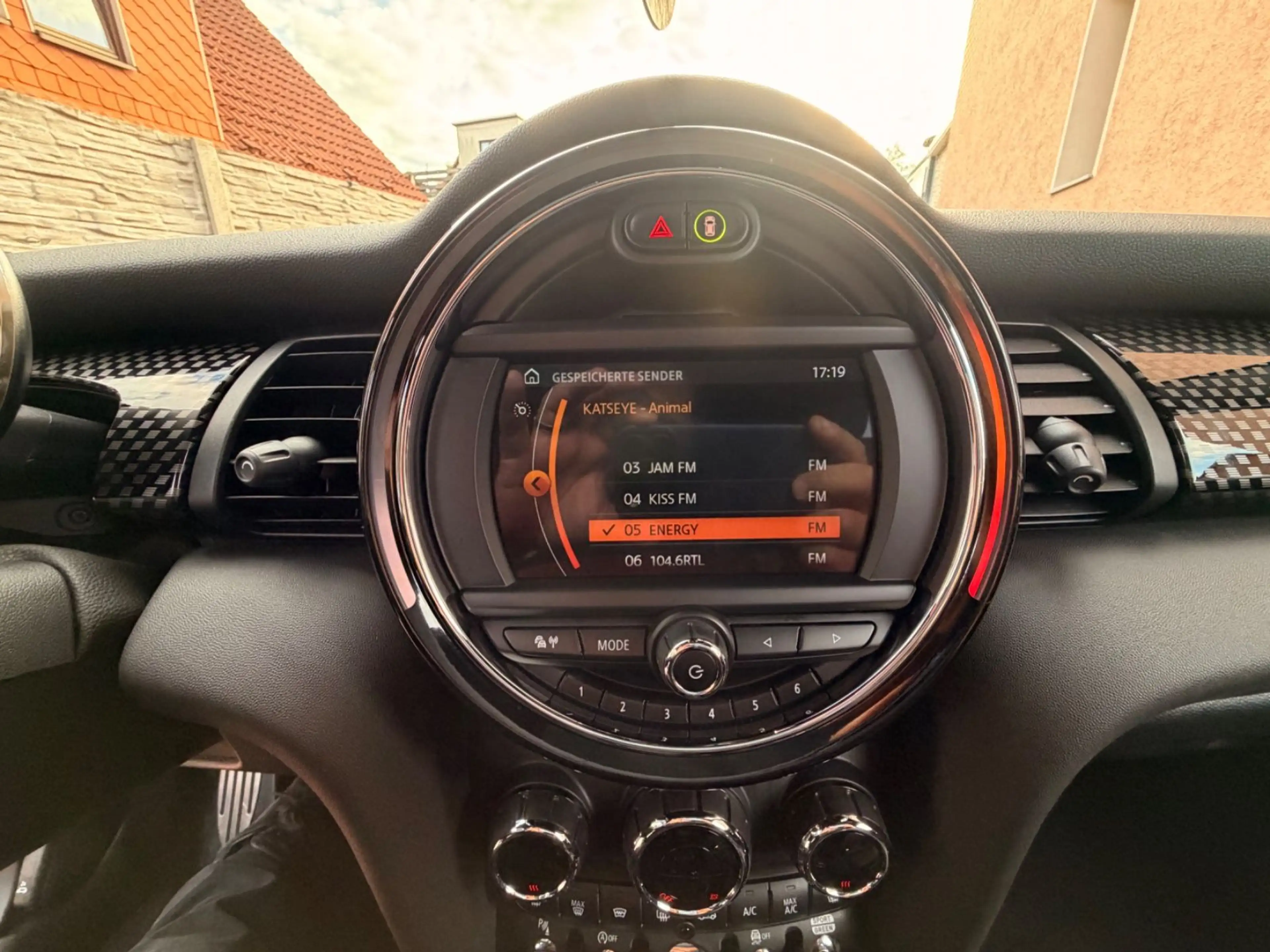 MINI Cooper S JCW+AUT+NAVI+PANO+1HD — photo 11