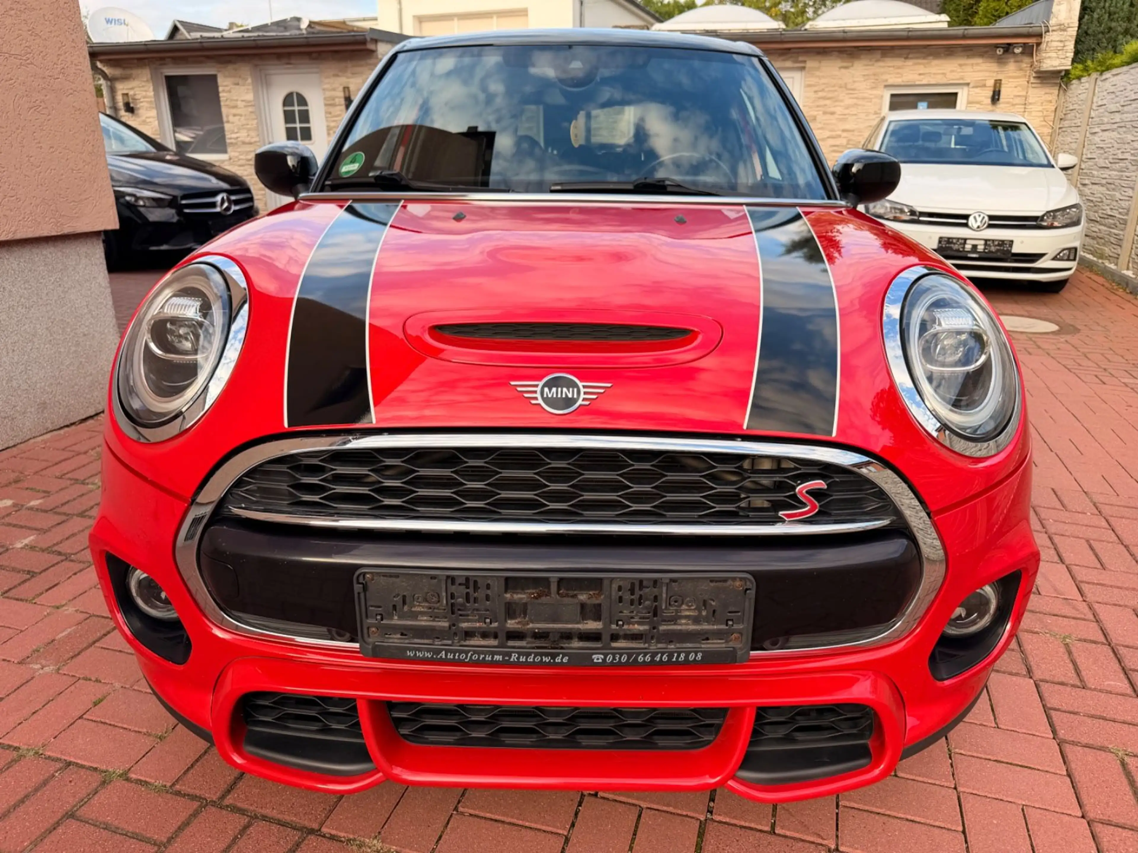 MINI Cooper S JCW+AUT+NAVI+PANO+1HD — photo 2