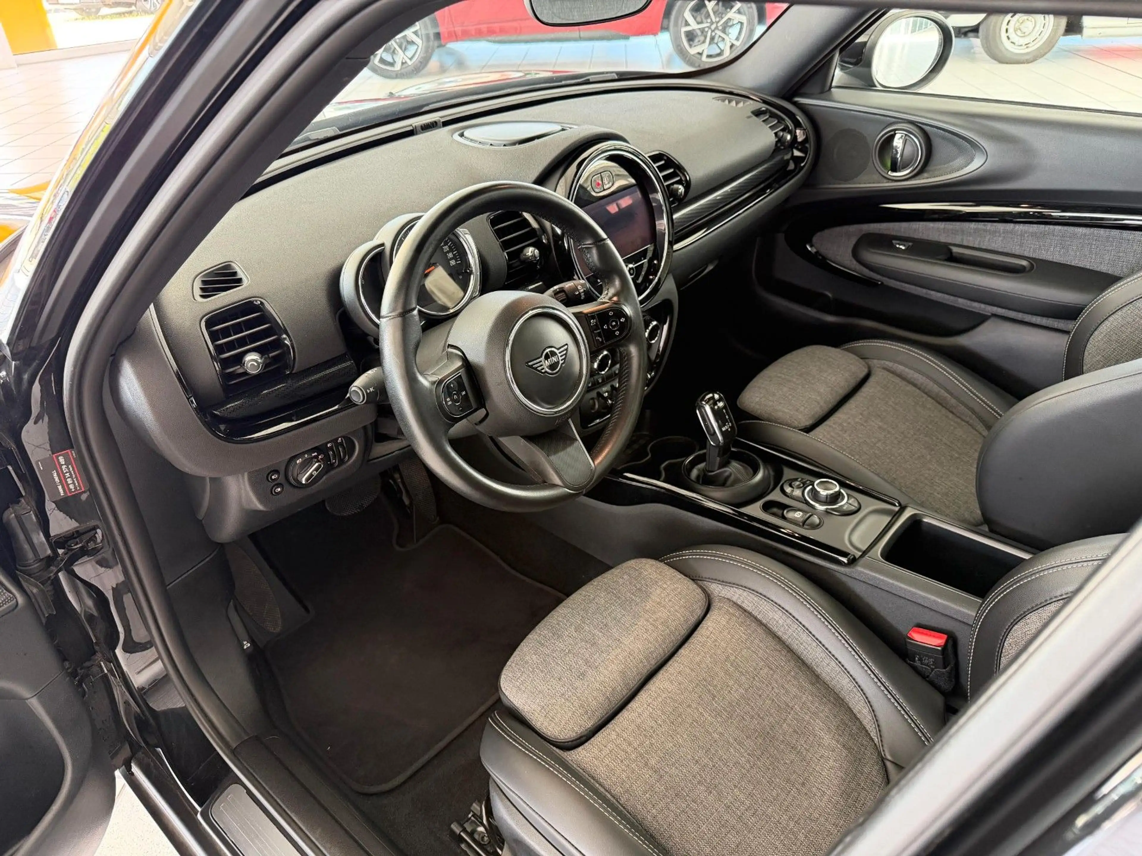 MINI Cooper Clubman Cooper Classic 1.5 Panorama Winterpaket — photo 10
