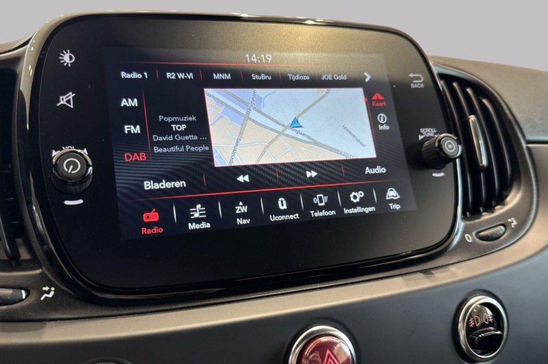 Abarth 595C Pack Turismo + Pack Tech — photo 13