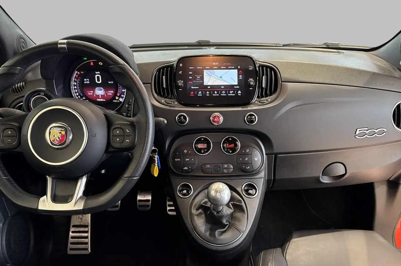 Abarth 595C 2023 — фото 11