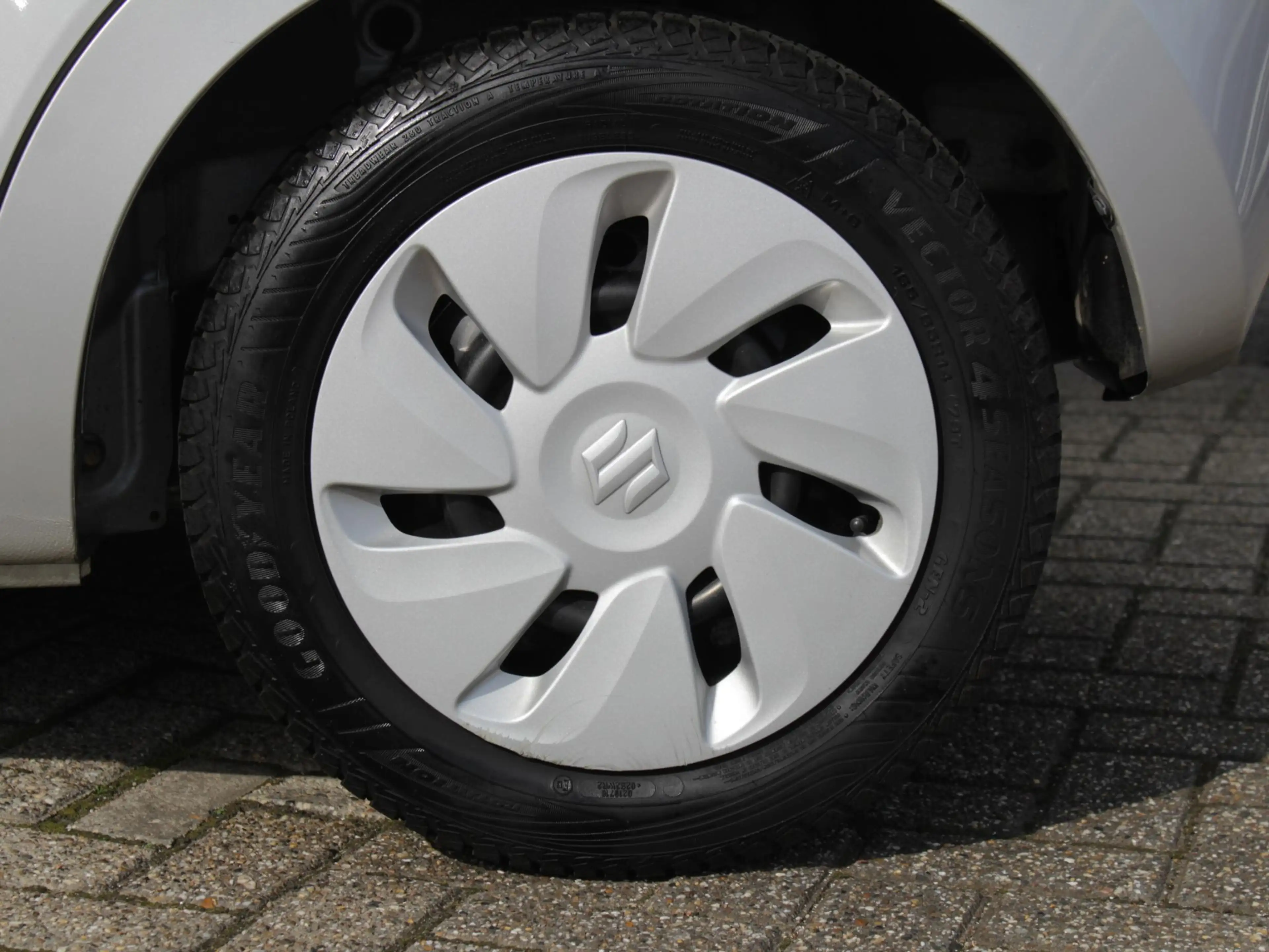 Suzuki Celerio 1.0 Comfort | Airco | Trekhaak — photo 15