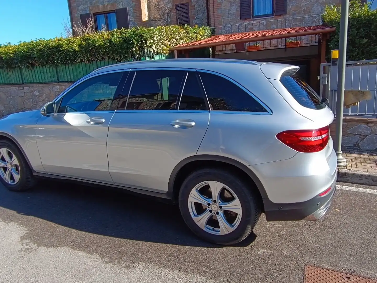 Mercedes-Benz GLC 220 d Sport 4matic auto - 2