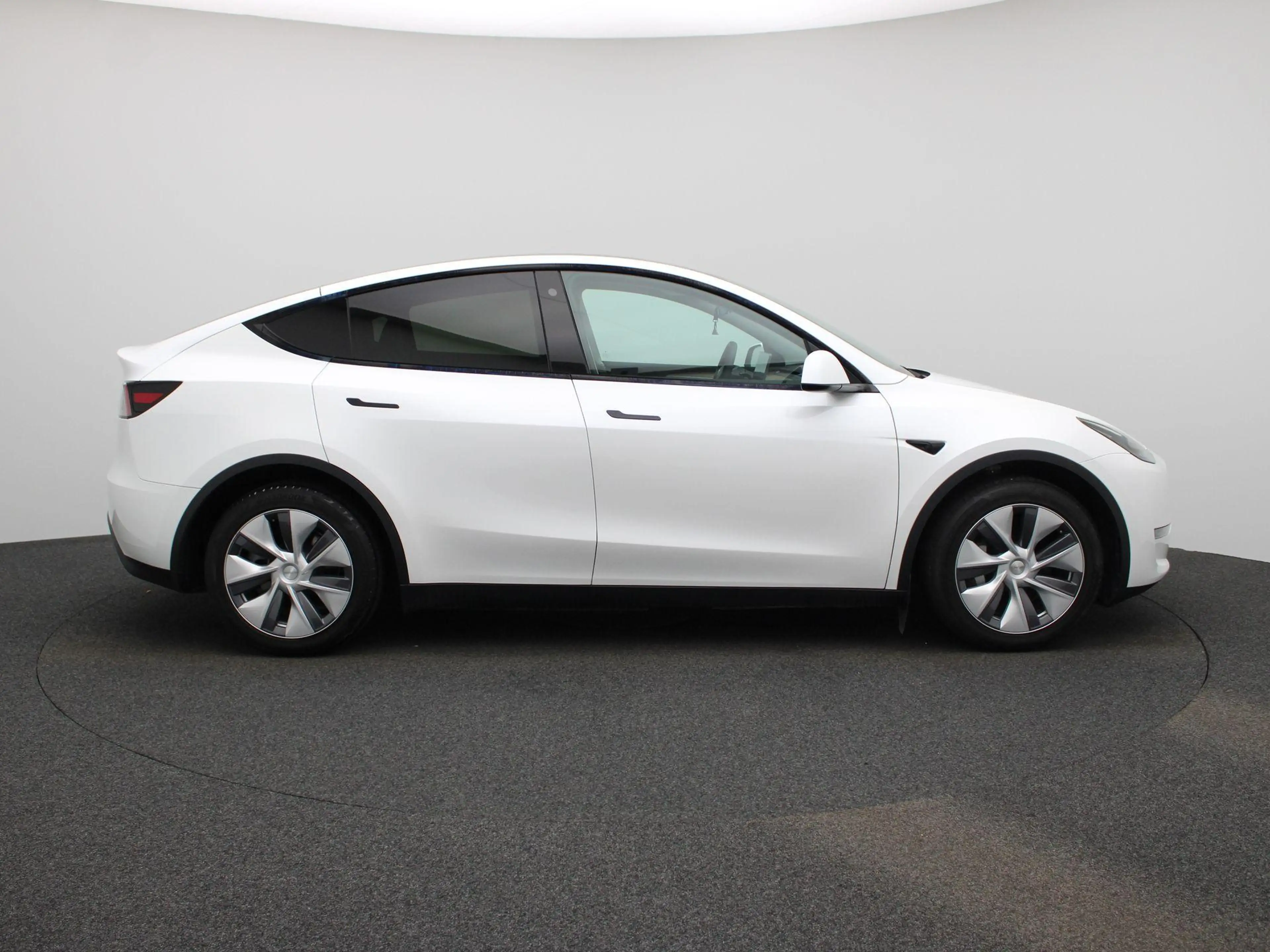 Tesla Model Y Long Range AWD 75 kWh | FSD | BTW-Auto | Lage KM s — photo 8