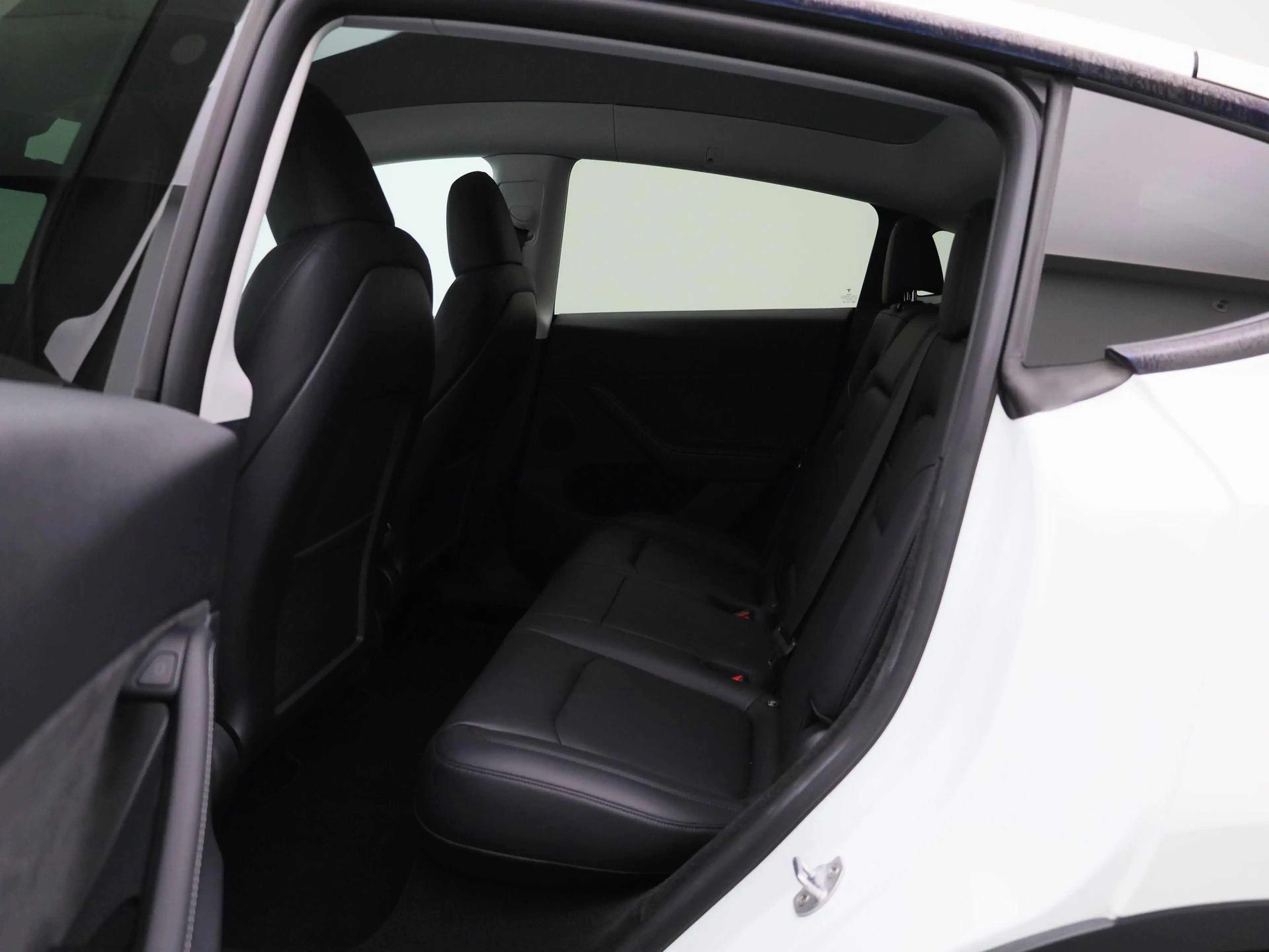 Tesla Model Y Long Range AWD 75 kWh | FSD | BTW-Auto | Lage KM s — photo 11