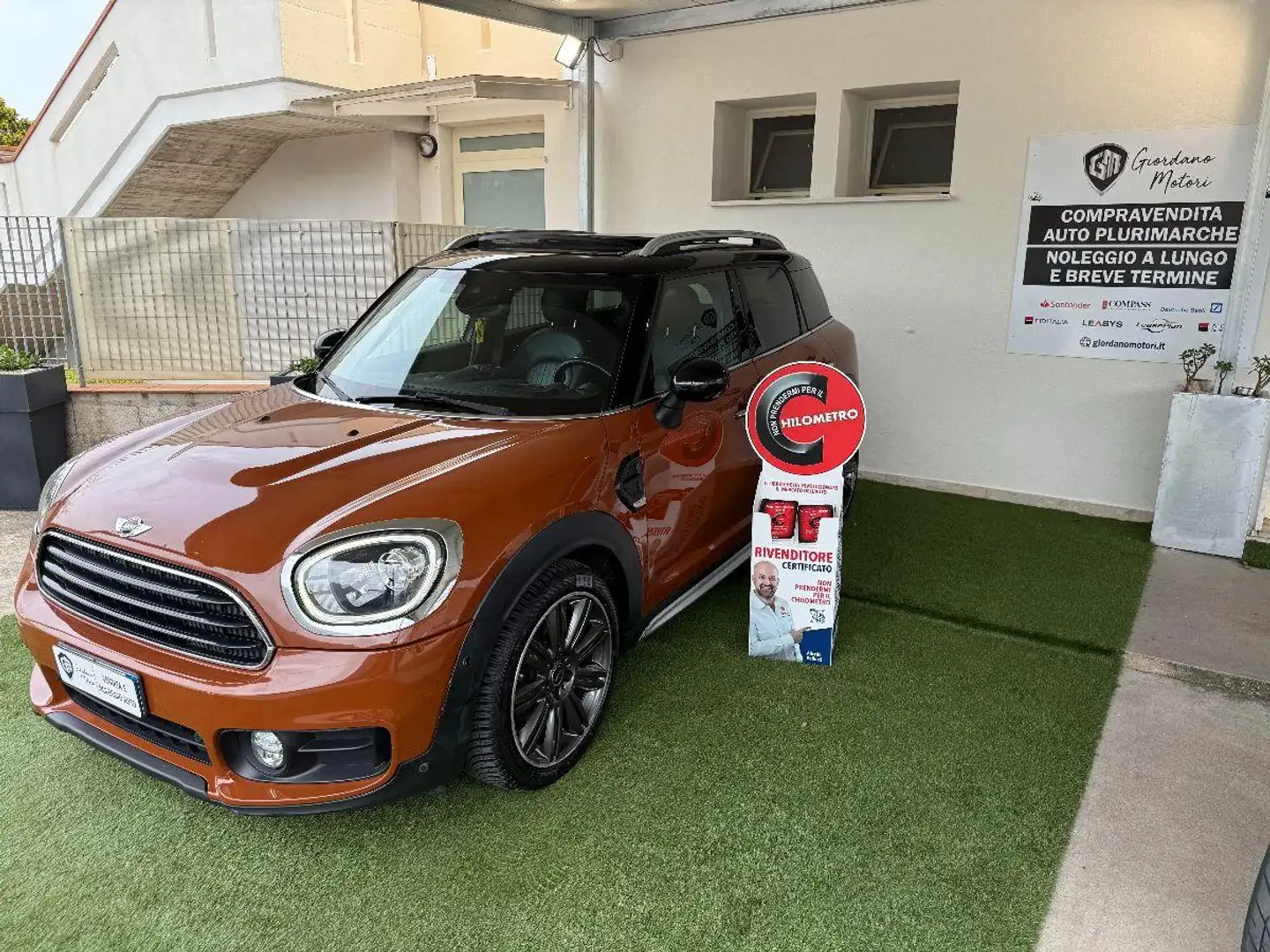 MINI Cooper D Countryman Mini  2.0 Cooper D Hype Marrón - 1