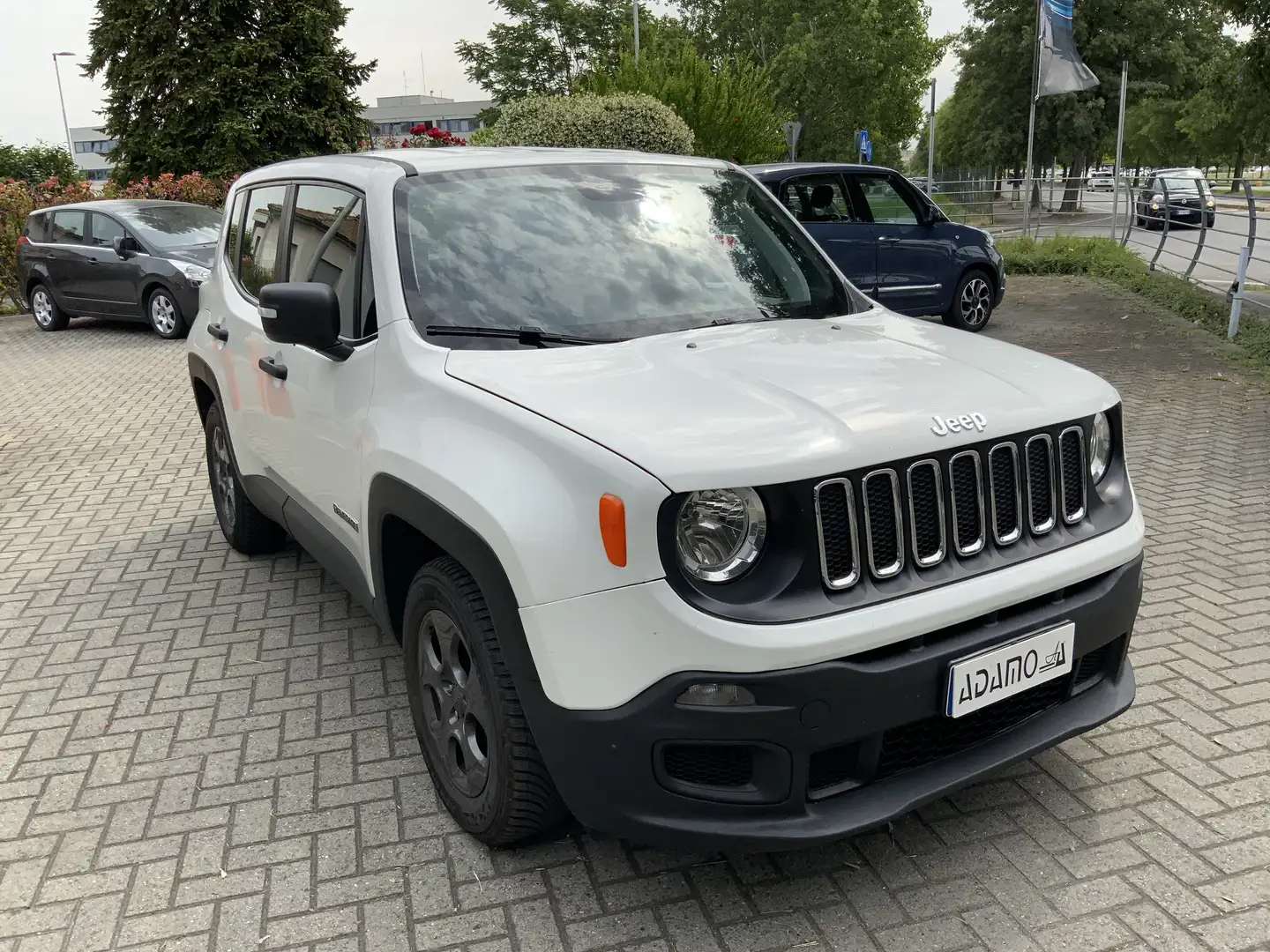 Jeep Renegade Renegade 1.6 mjt Sport fwd 95cv Bianco - 2