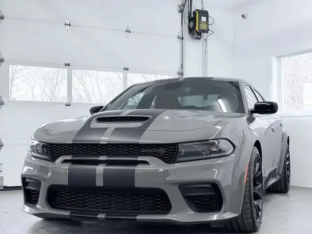 Dodge Charger SRT HELLCAT Widebody