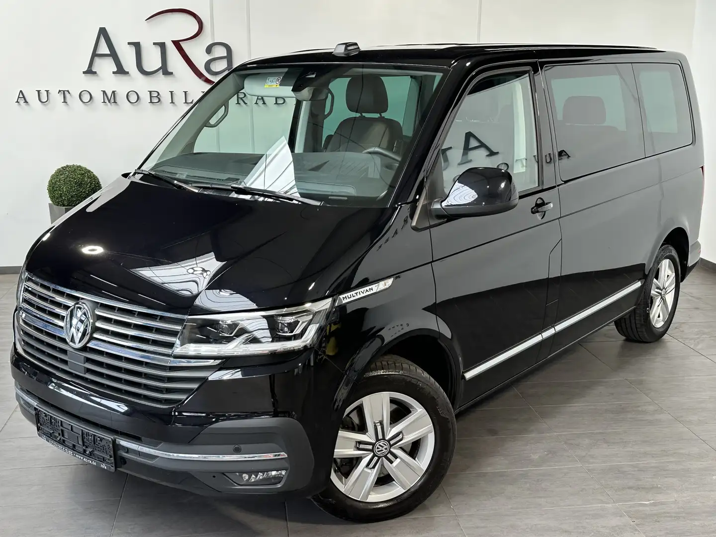 Volkswagen T6.1 Multivan 2.0 TDI DSG NAV+LED+ACC+CARPLAY+PP Noir - 1