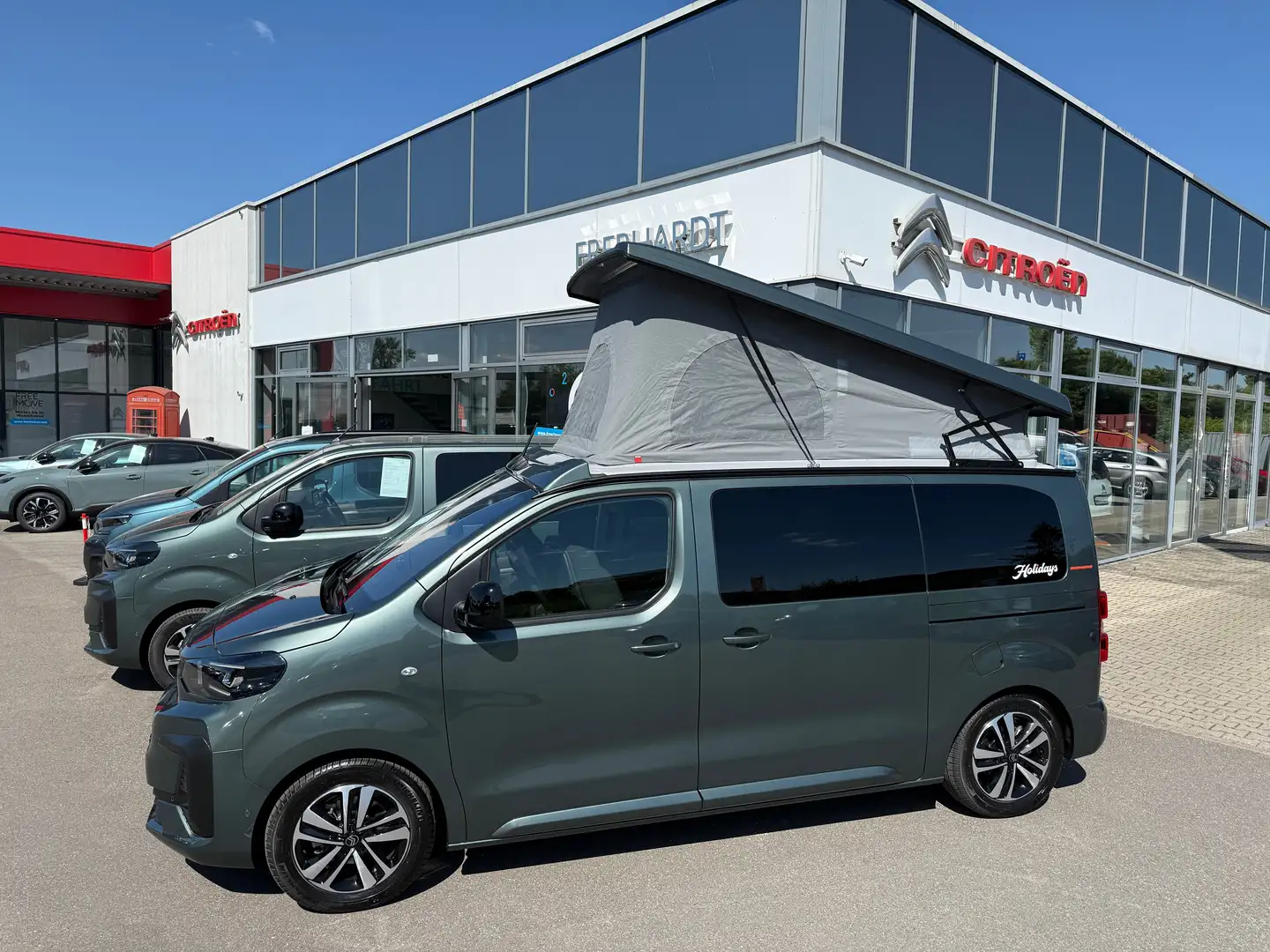 Citroen Holidays Blue HDI 180 EAT8 Plus Max Paket Verde - 1