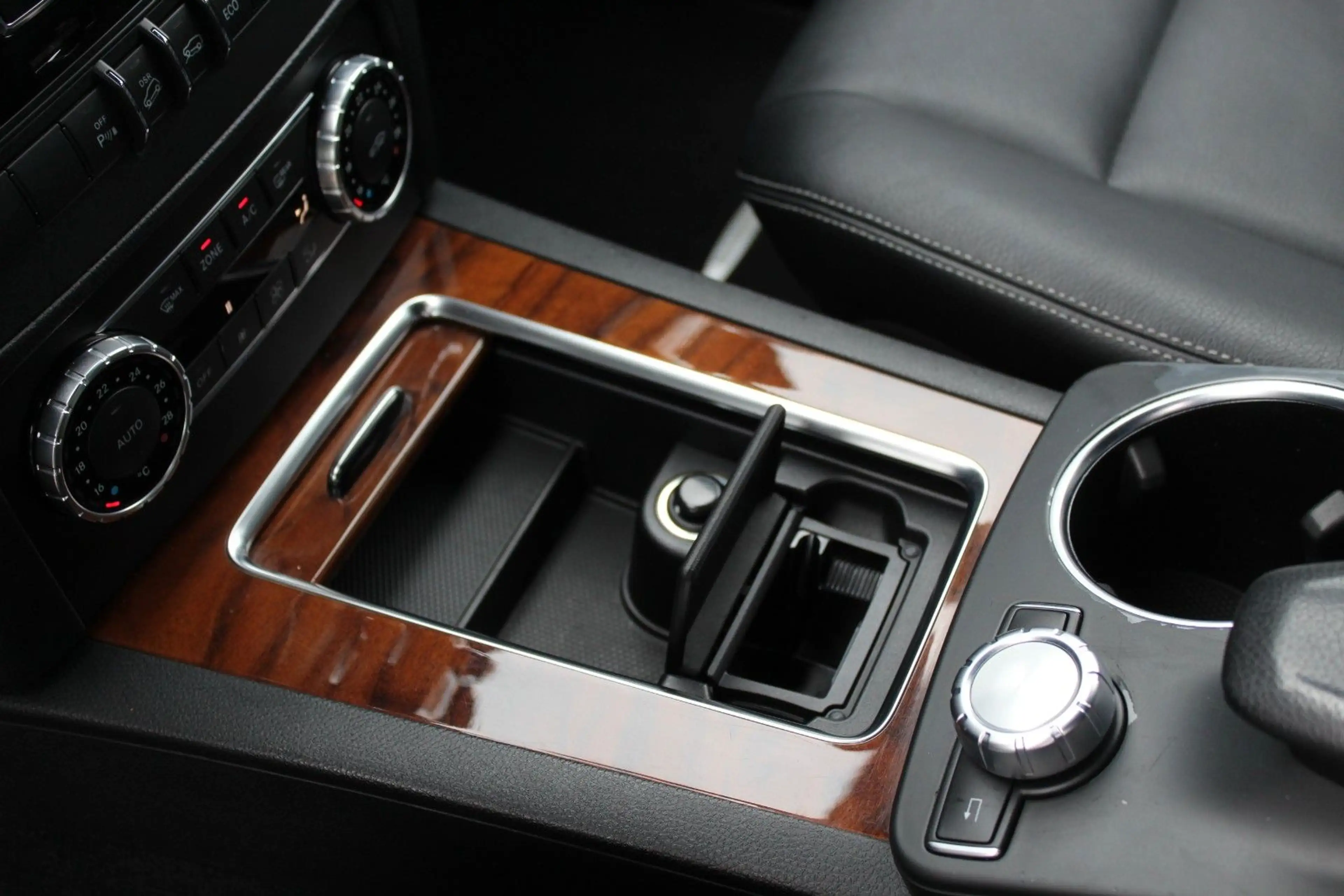Mercedes-Benz GLK 350 CDI 4MATIC 7-G LEDER COMAND LED 1-HAND — photo 22