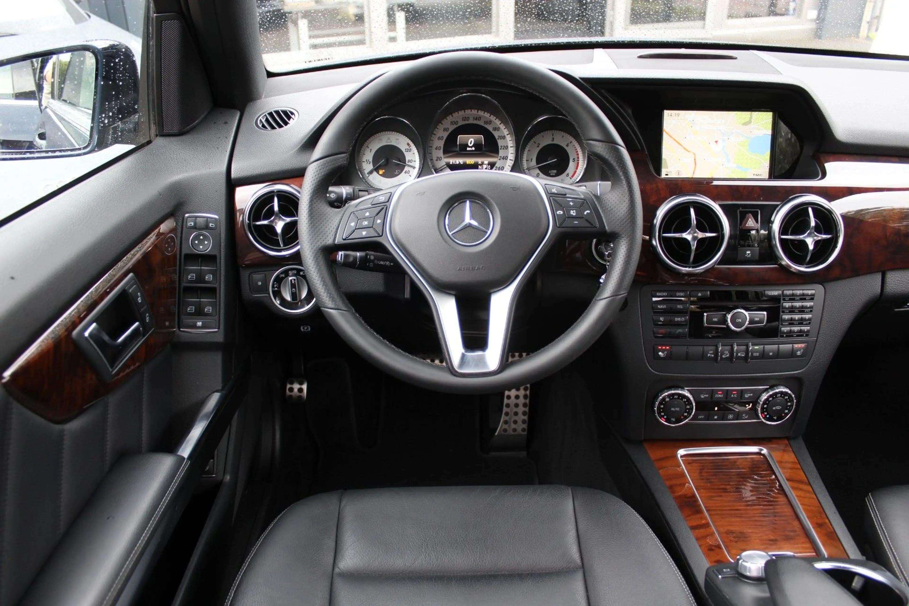 Mercedes-Benz GLK 350 CDI 4MATIC 7-G LEDER COMAND LED 1-HAND — photo 10