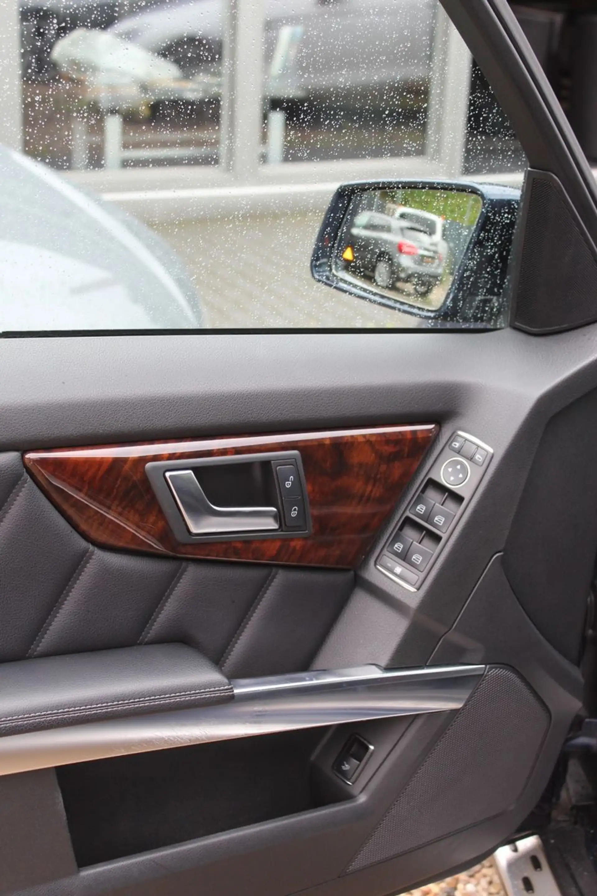 Mercedes-Benz GLK 350 CDI 4MATIC 7-G LEDER COMAND LED 1-HAND — photo 20