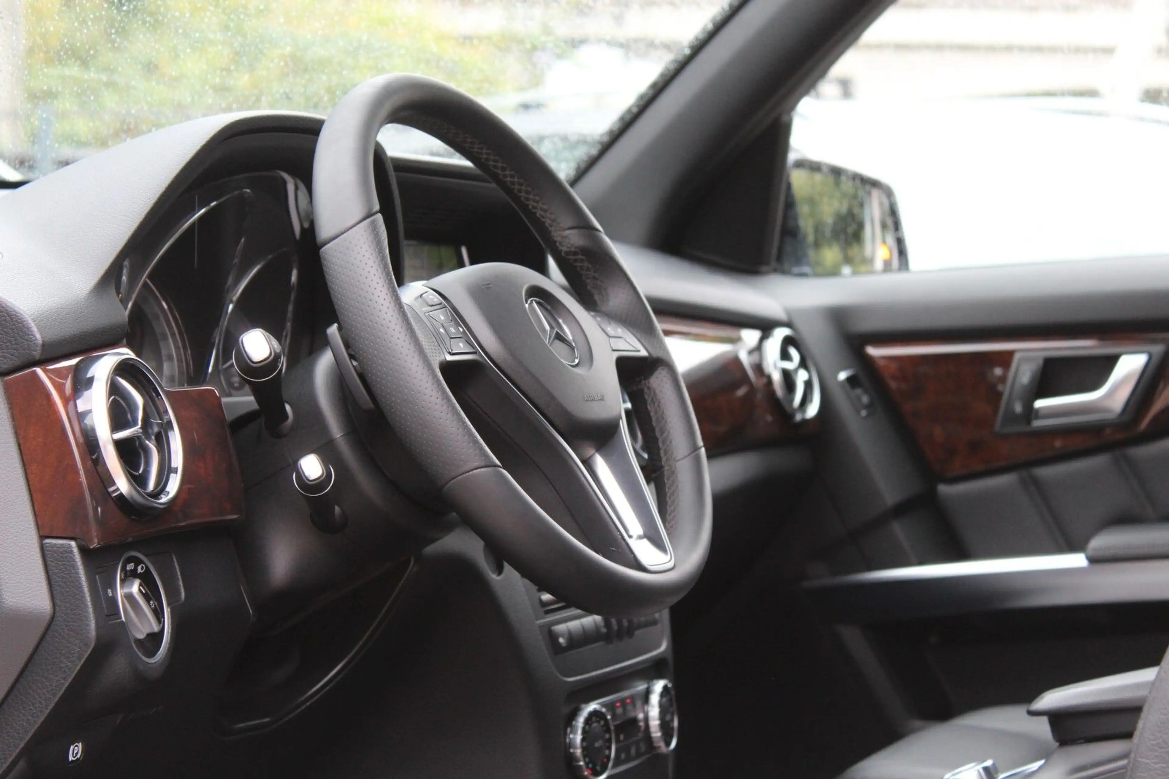 Mercedes-Benz GLK 350 CDI 4MATIC 7-G LEDER COMAND LED 1-HAND — photo 17