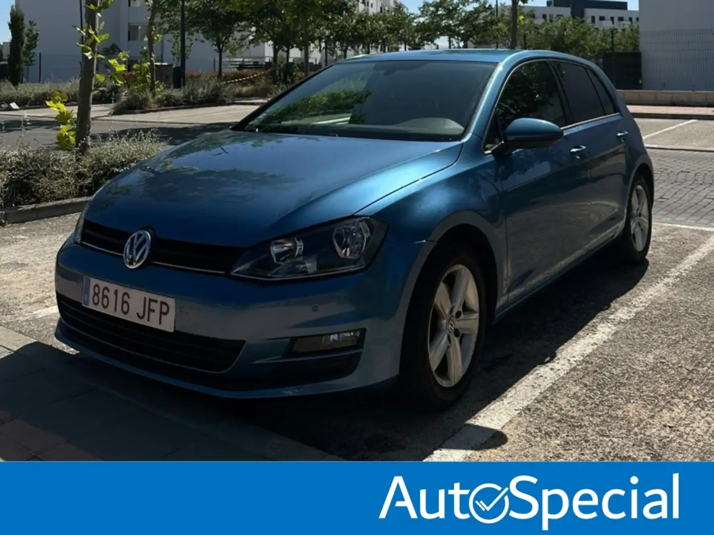Volkswagen Golf 1.4 TSI BMT Advance 122 Blau - 1