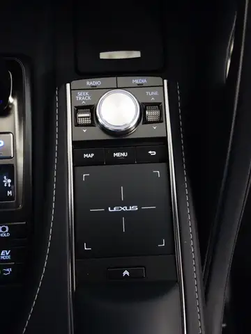 Lexus LC 500h SPORT PERFORMANCE-PAKET* CARBON-PAKET *GARANTIE * Ansicht 47