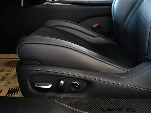 Lexus LC 500h SPORT PERFORMANCE-PAKET* CARBON-PAKET *GARANTIE * Ansicht 34